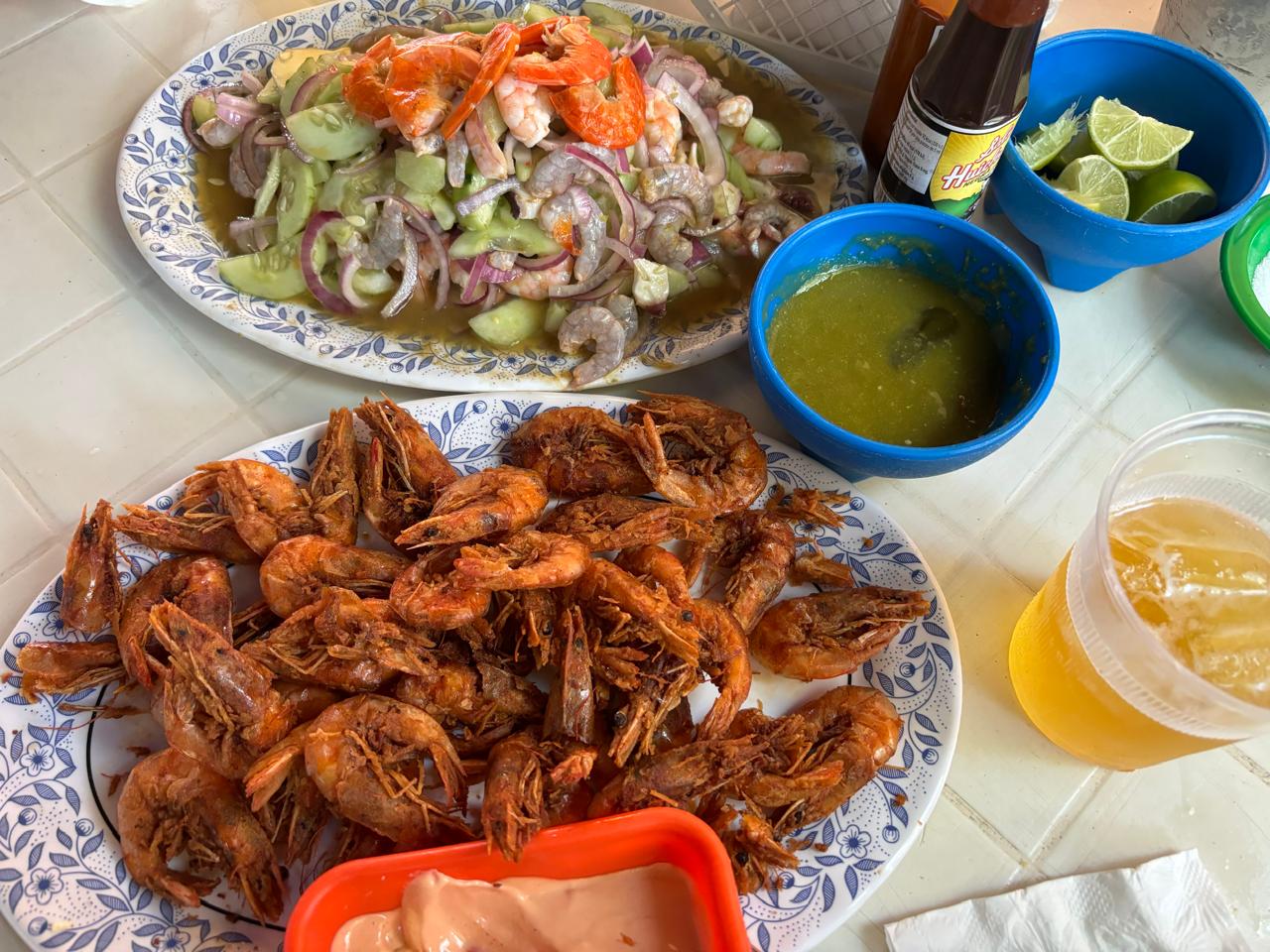 La More Restaurant image 4