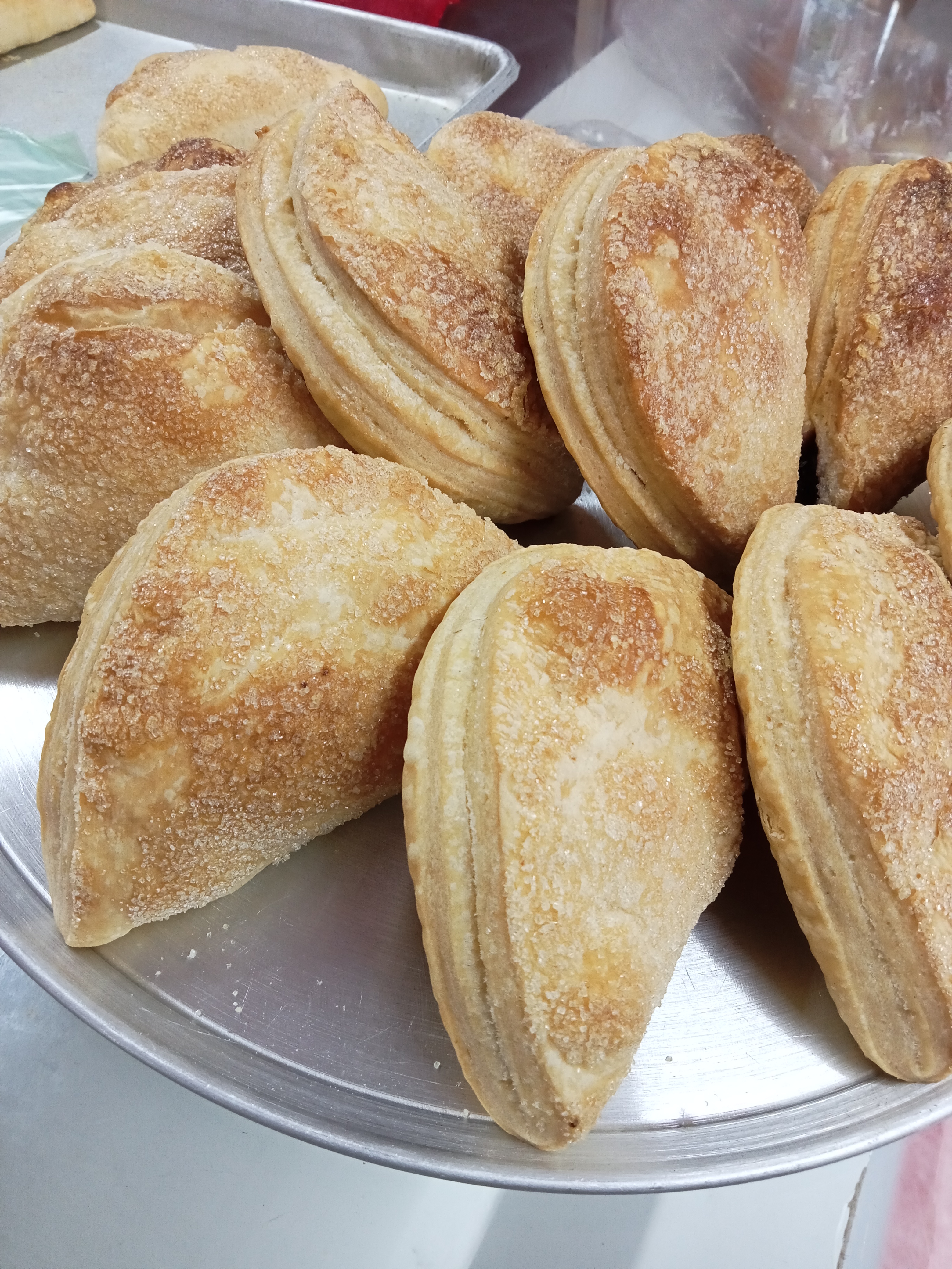 Pizzas y empanadas image 3