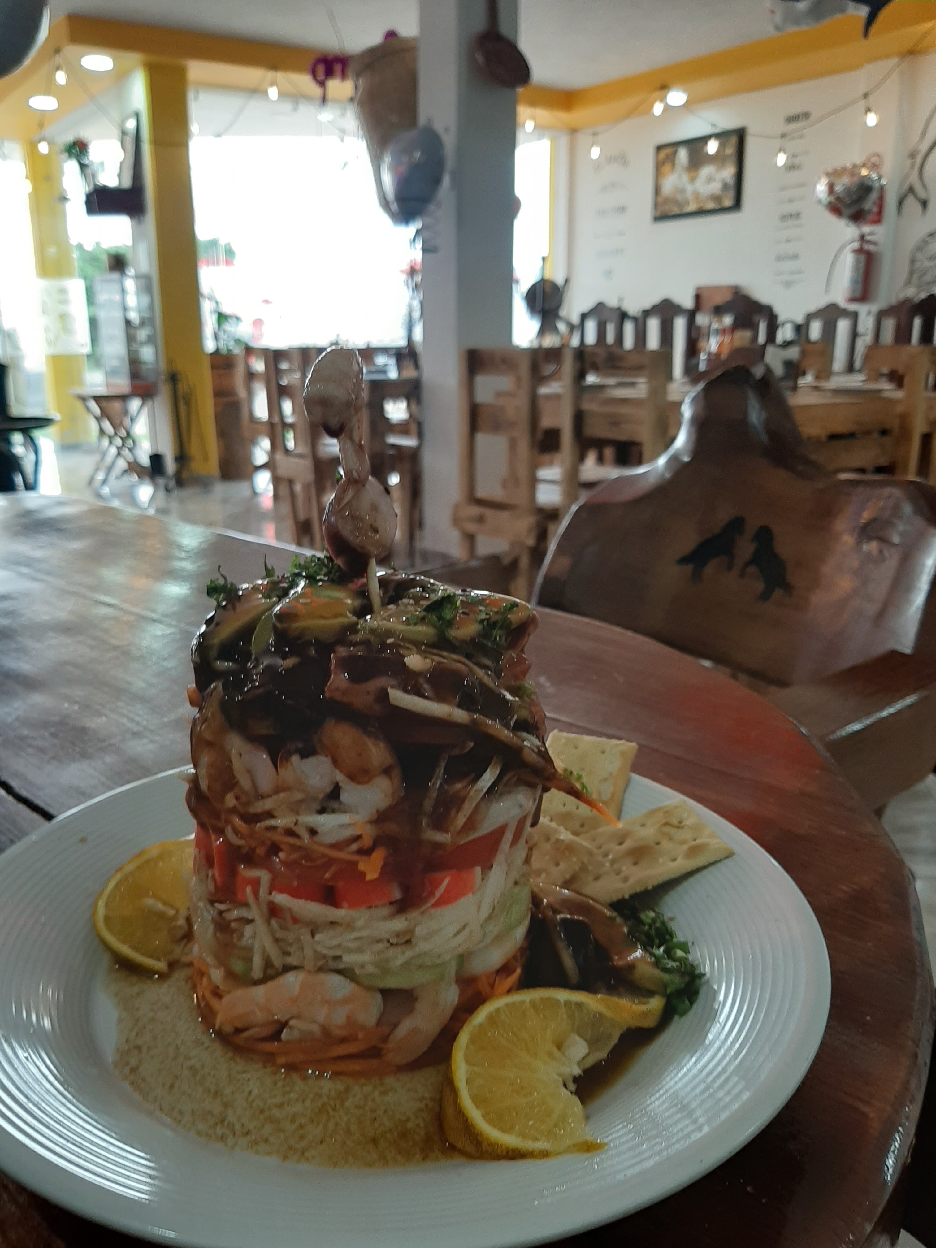 Mariscos bar los caballos image 2