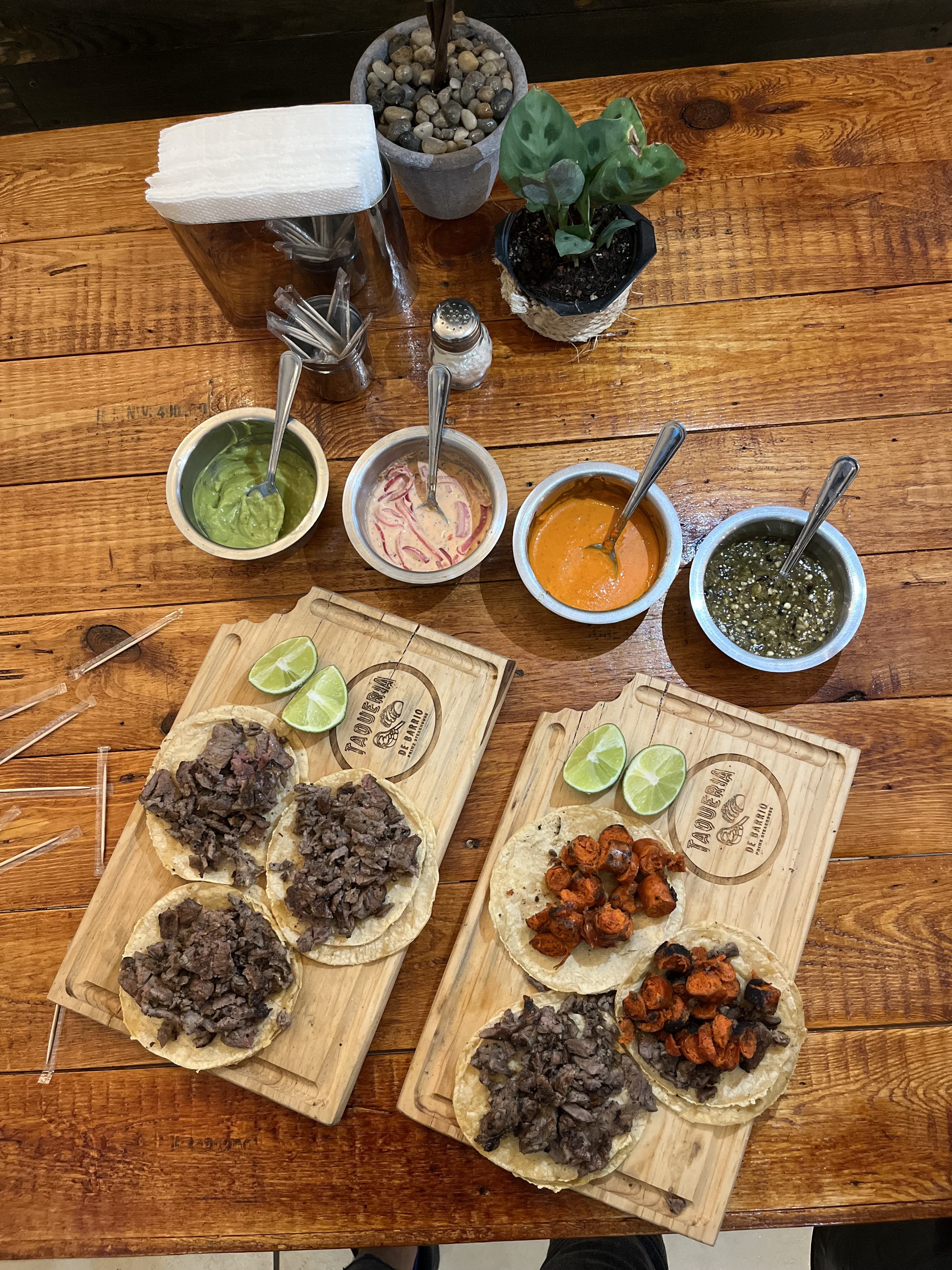 TAQUERIA DE BARRIO image 2