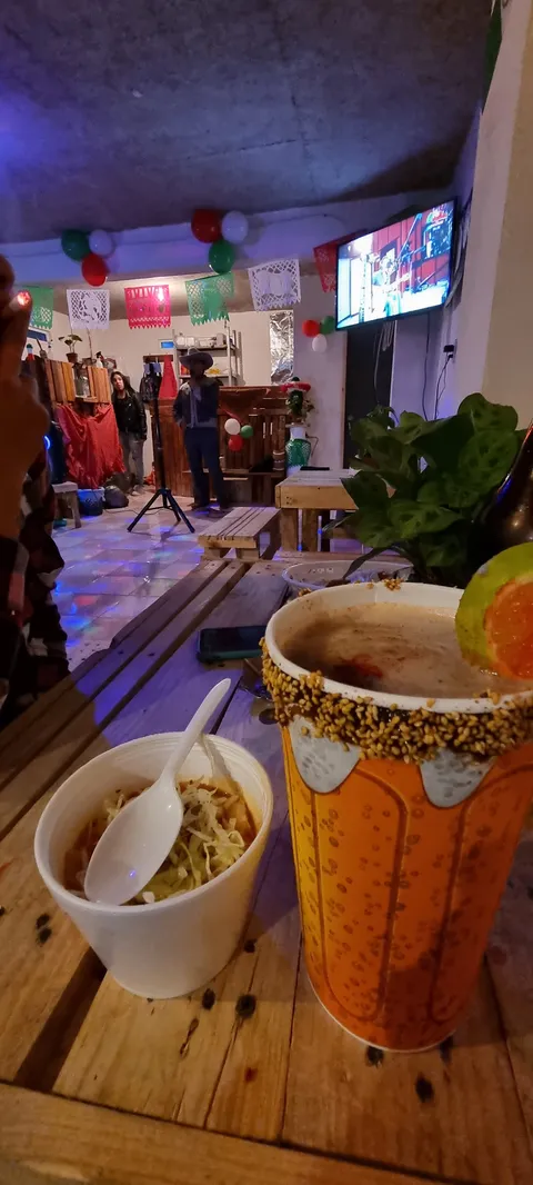 EL PAISA CHILANGO image 3