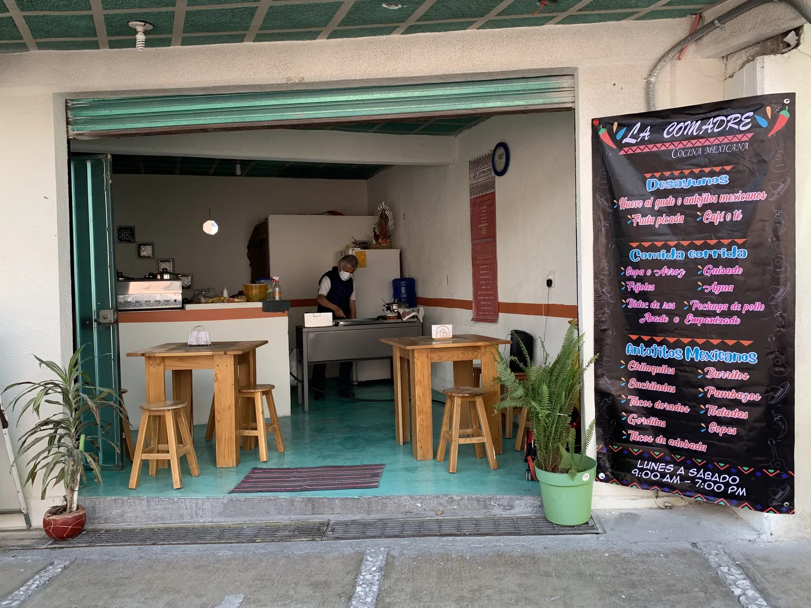 La Comadre image 1
