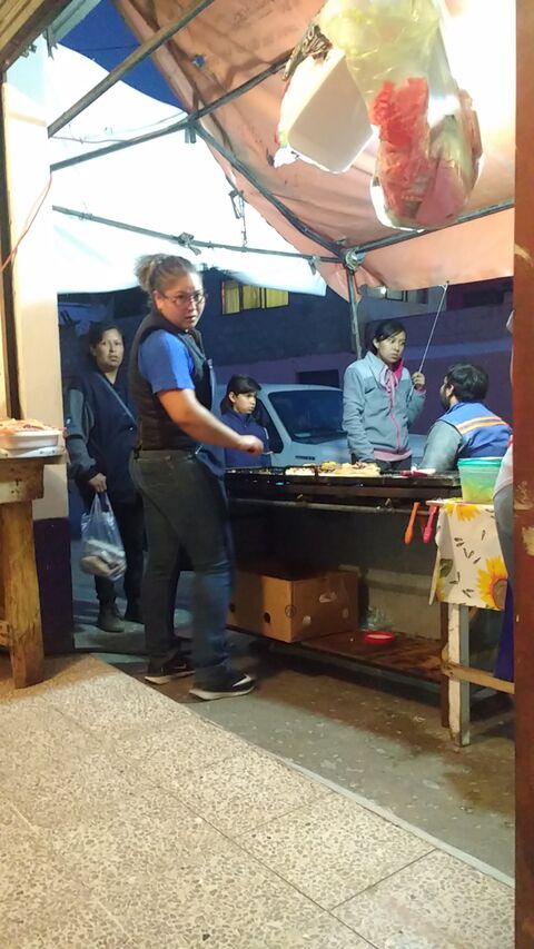 Hamburguesas "El Cuyo" image 3