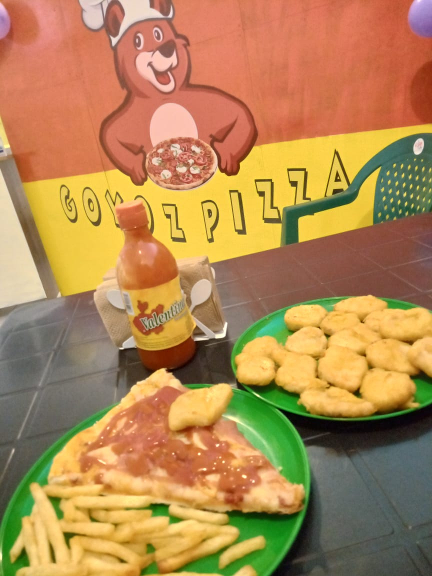 Goyoz Pizza image 2