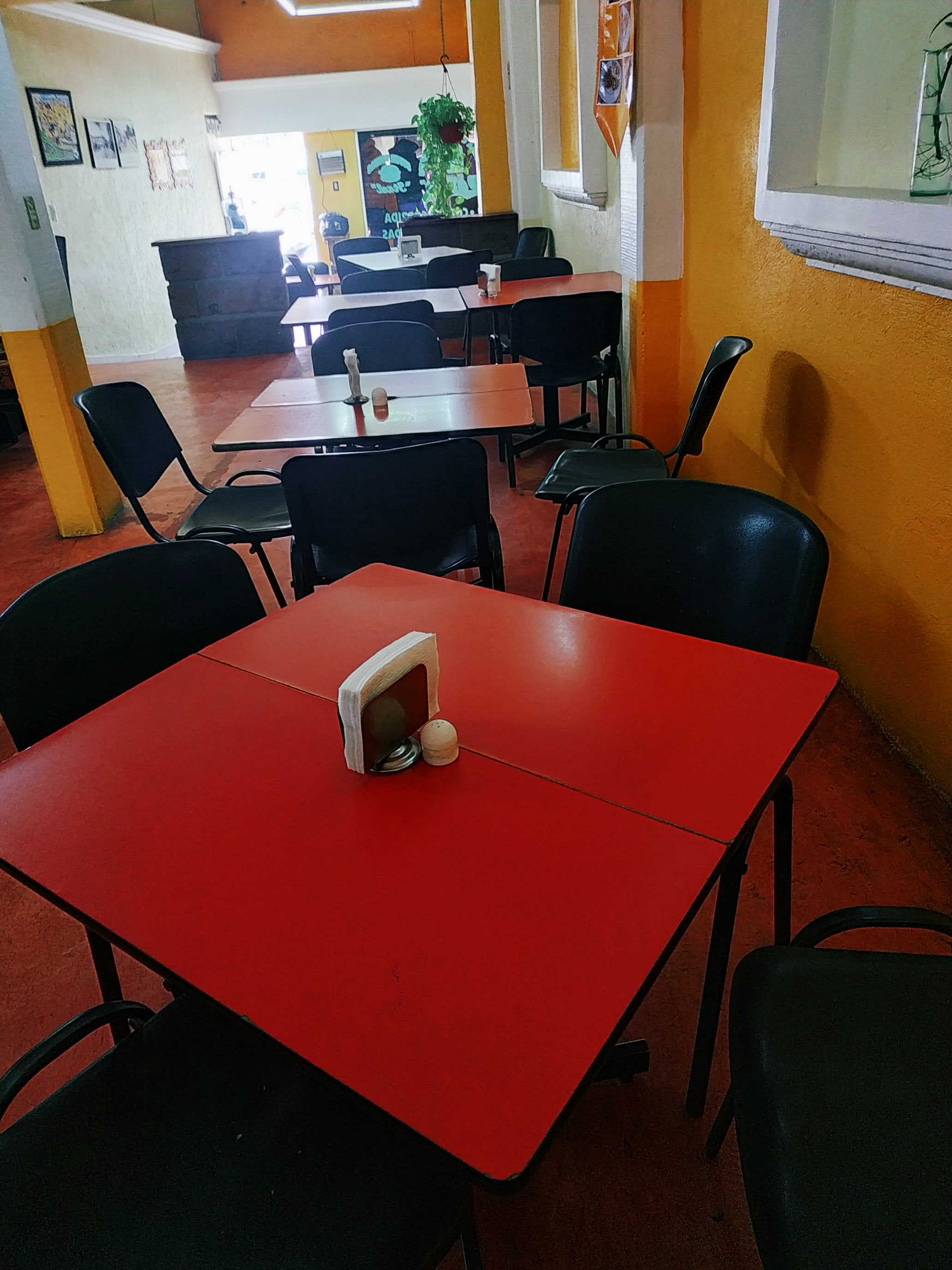 Restaurant Yayo's Itsel image 5