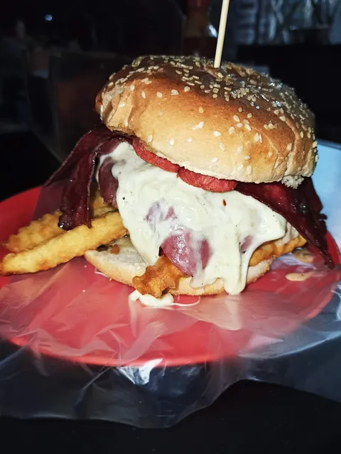 Hamburguesas "Las Carbonas" image 2
