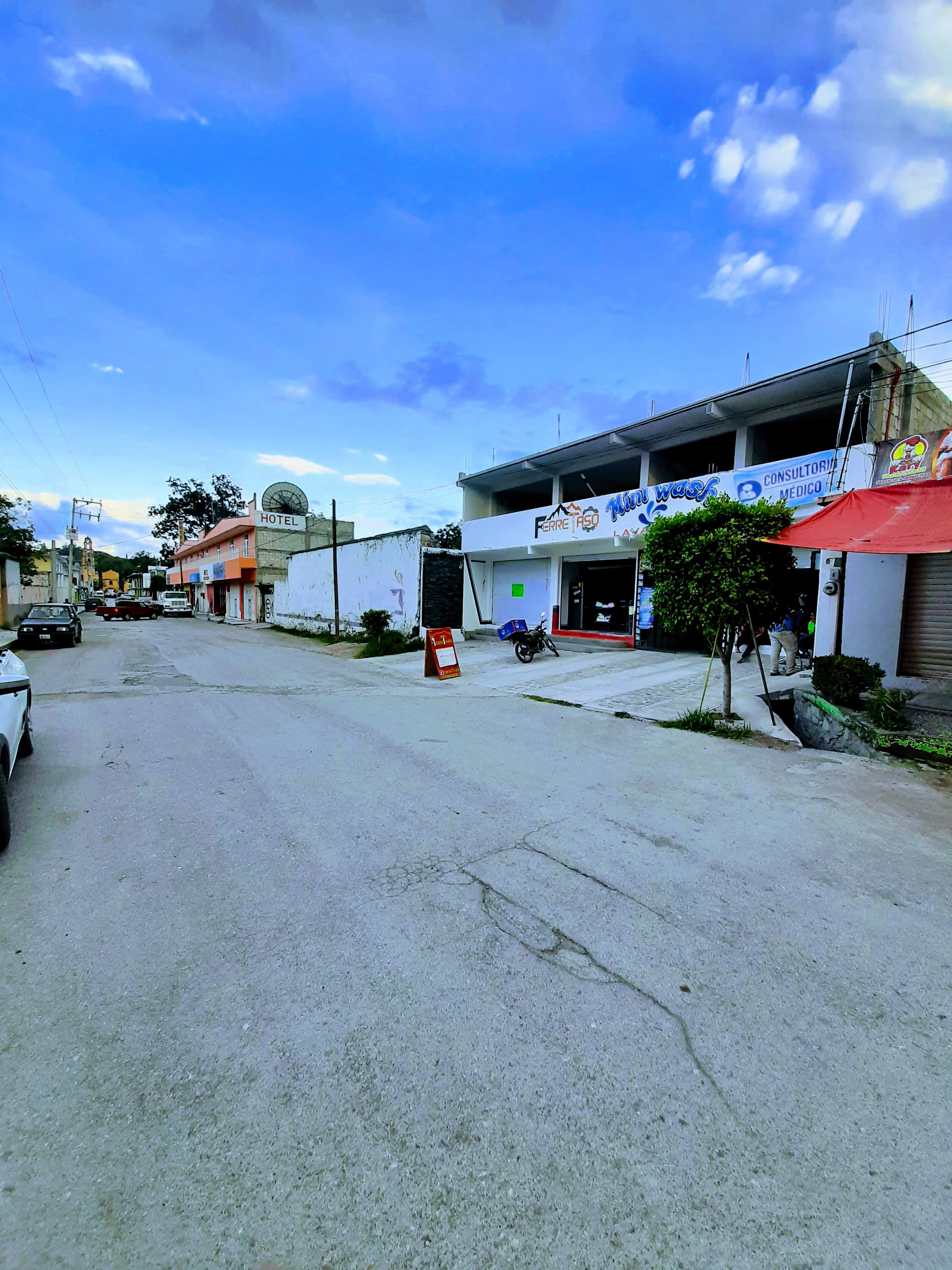 El Jardin de la 20 de Noviembre image 7