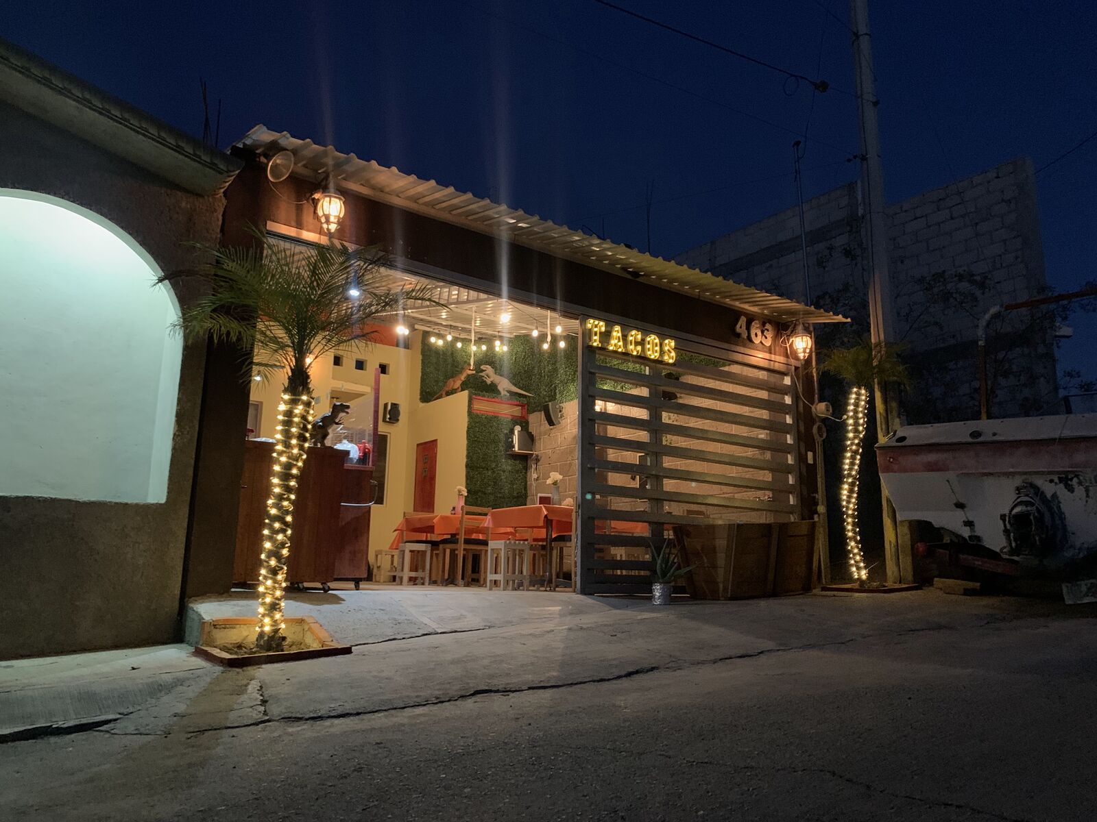 Dinotacos image 3