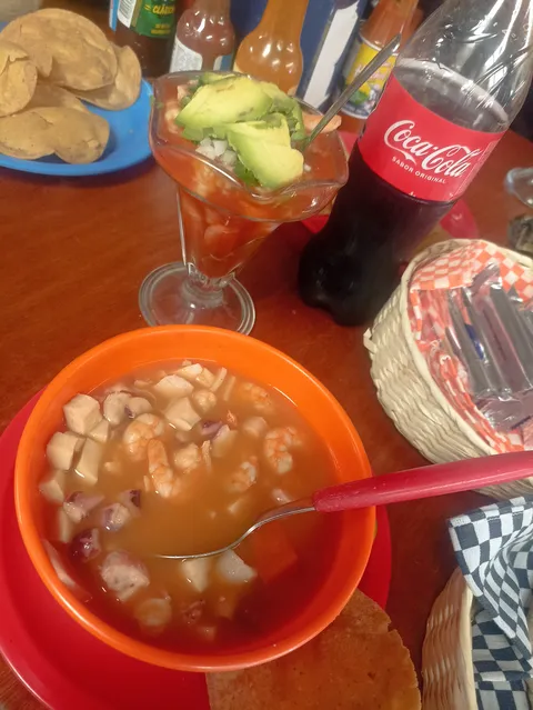 Mariscos El Puerto De Alvarado image 5