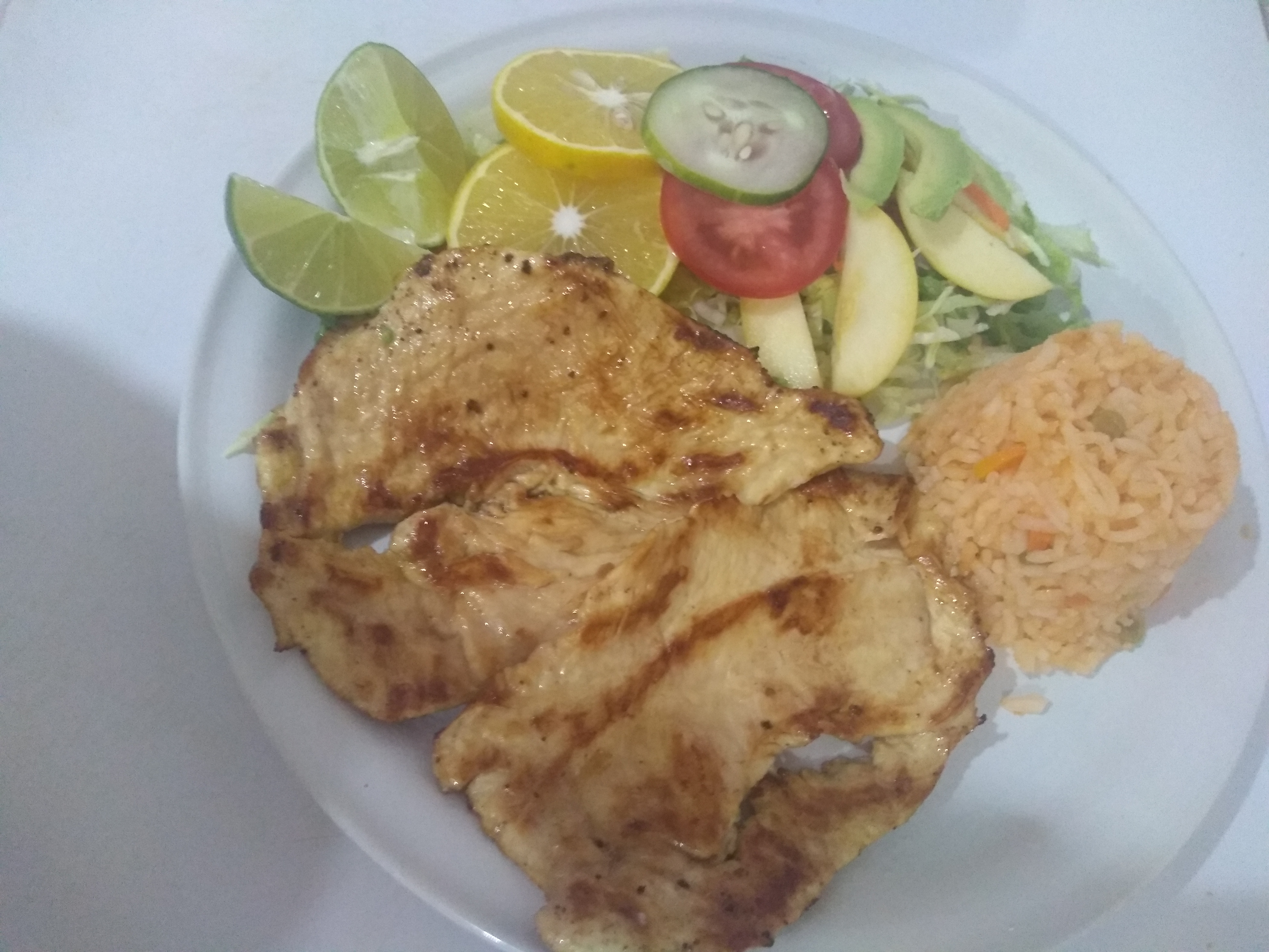 Mestiza comedor image 2