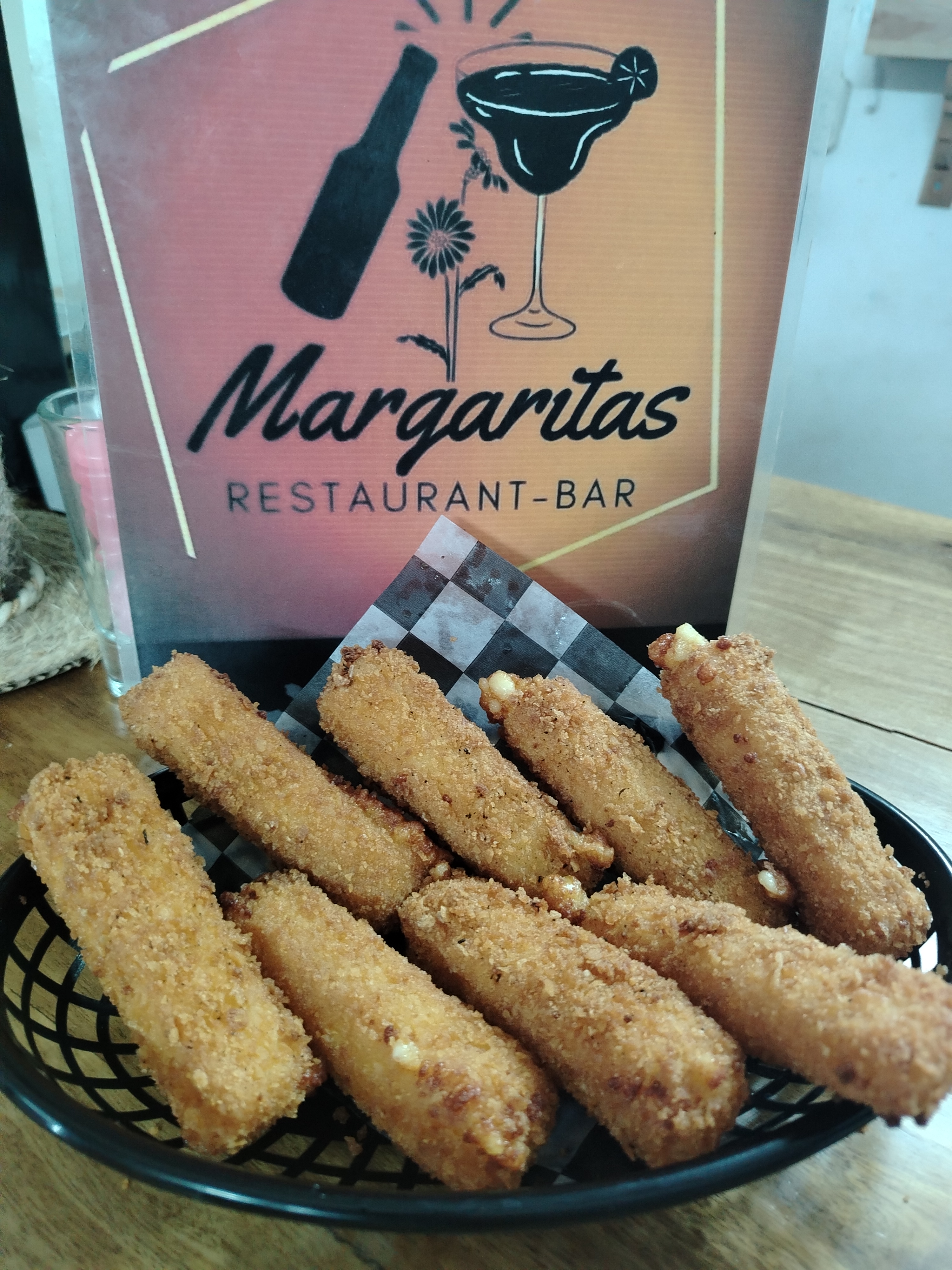 Margaritas Restaurant-Bar familiar image 2