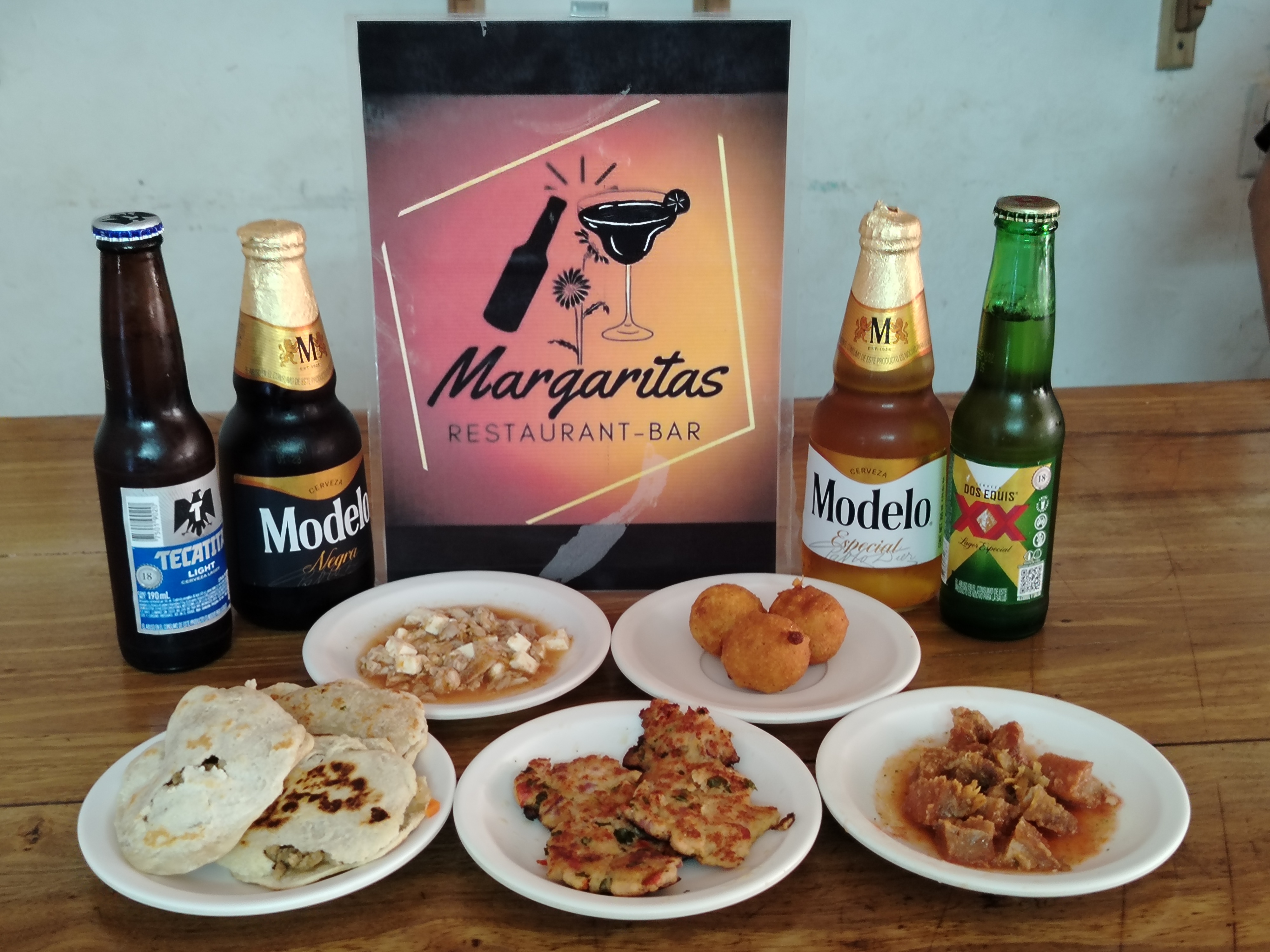 Margaritas Restaurant-Bar familiar image 5