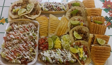 Taquería el amigo Chimal image 4