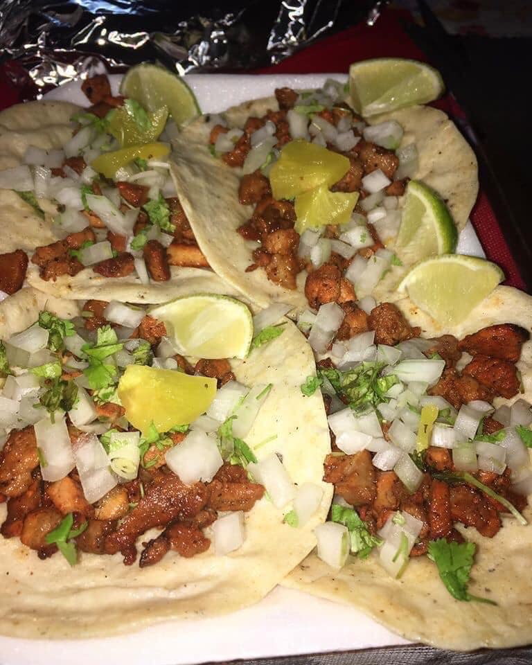 Taquería el amigo Chimal image 7