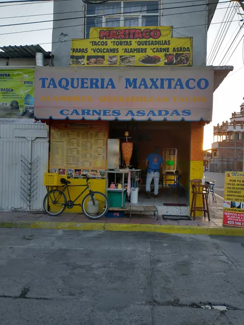 Taquería Maxitaco de pueblo nuevo Gto image 3