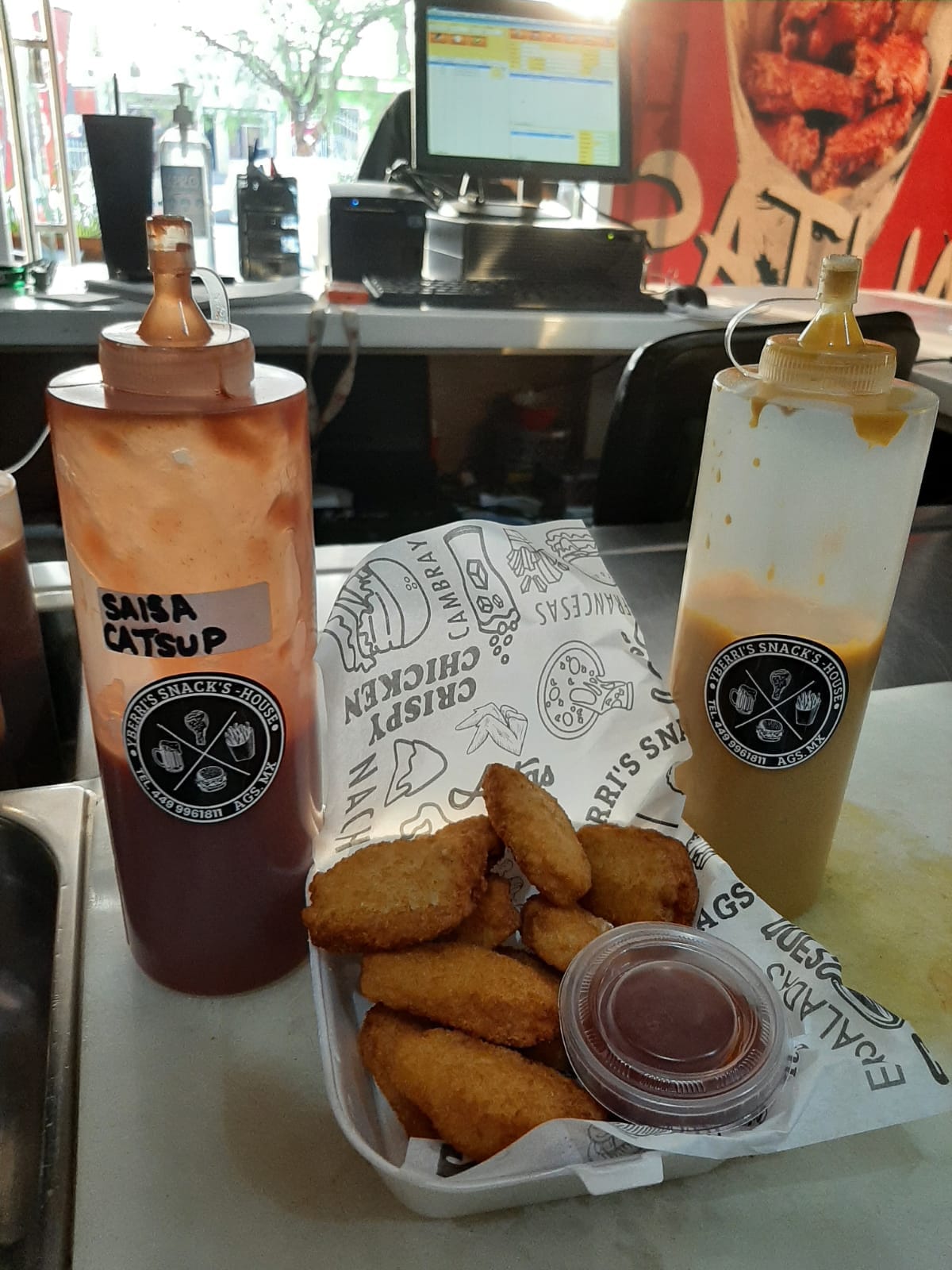 Yberri's Snack's House image 8