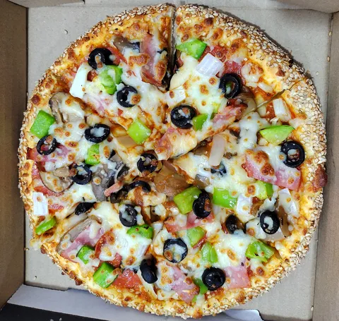 Black Pizza FX (Vistas de Oriente) image 4