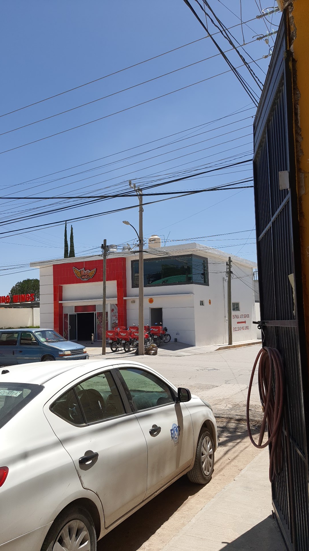 KING WINGS JUÁREZ image 4