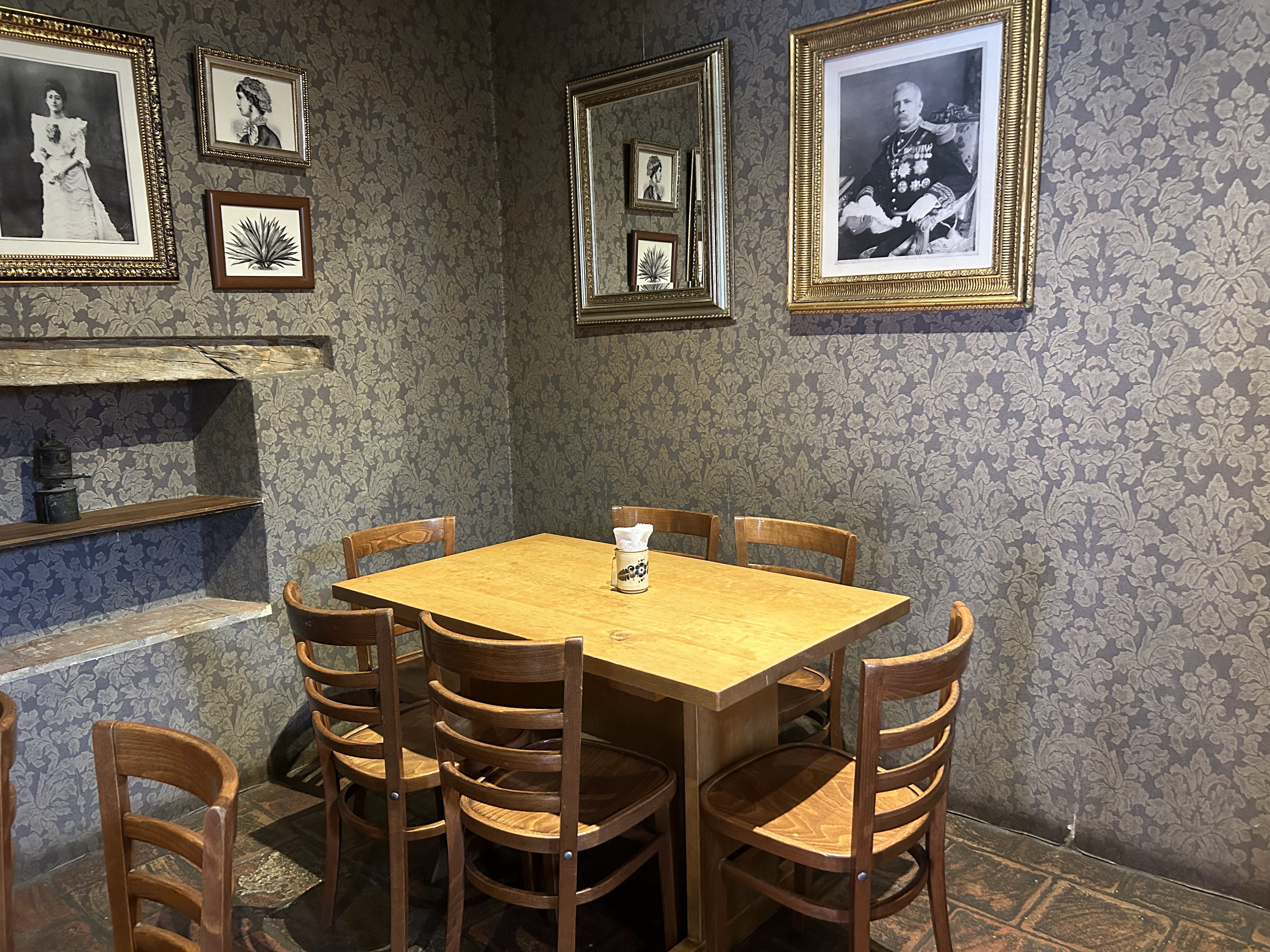 La Porfiriana restaurante image 6