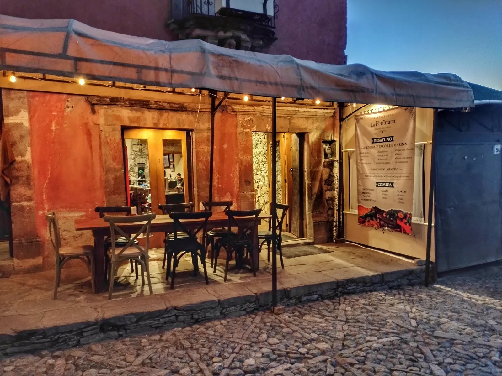 La Porfiriana restaurante image 7