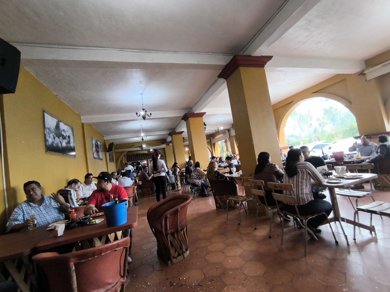 Bar La Oficina image 4