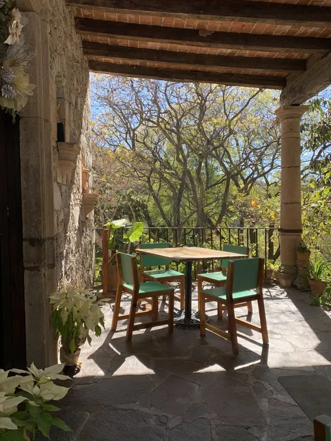 Puscua Restaurant image 1