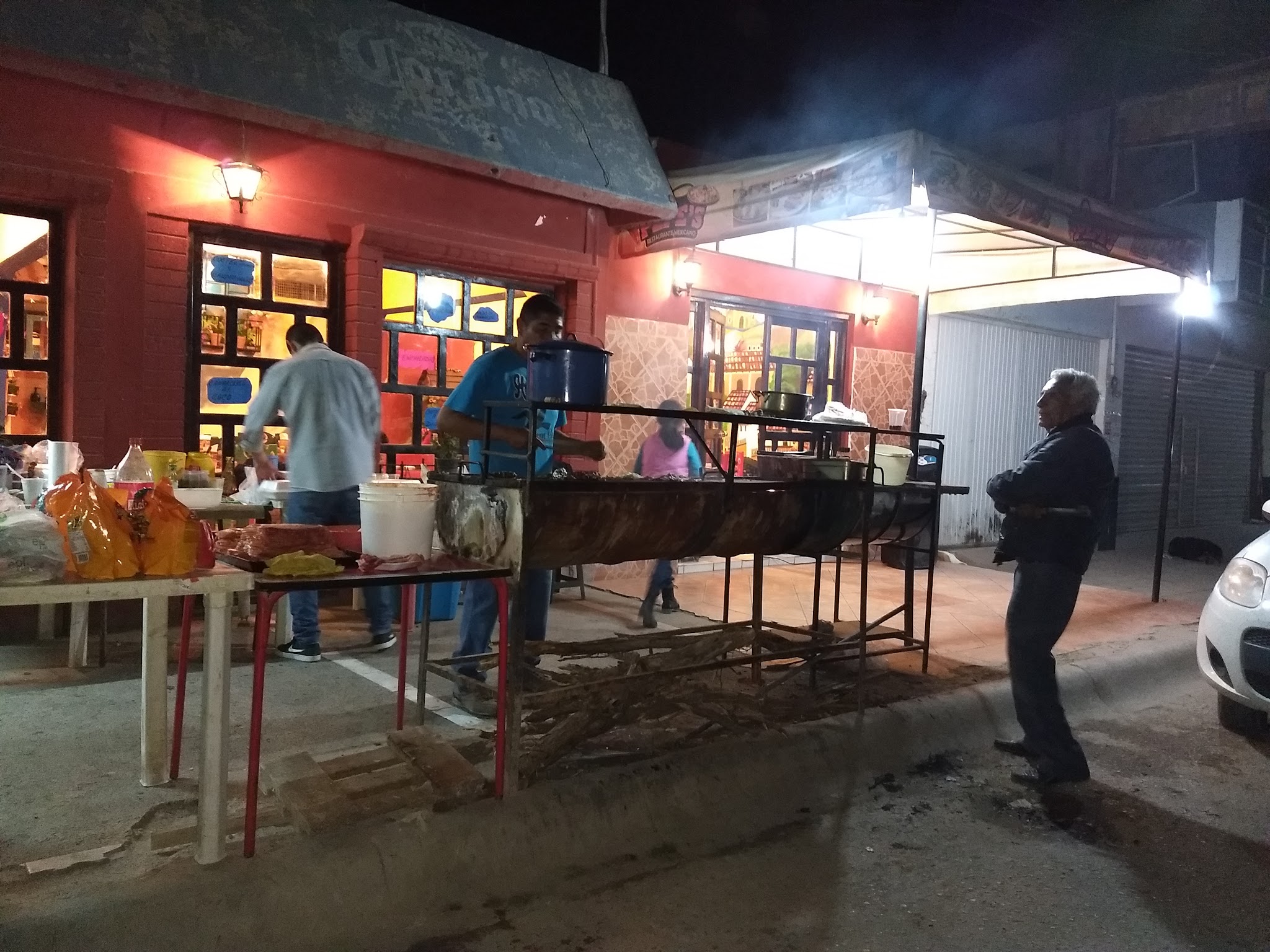 Cocteleria MILAN image 1