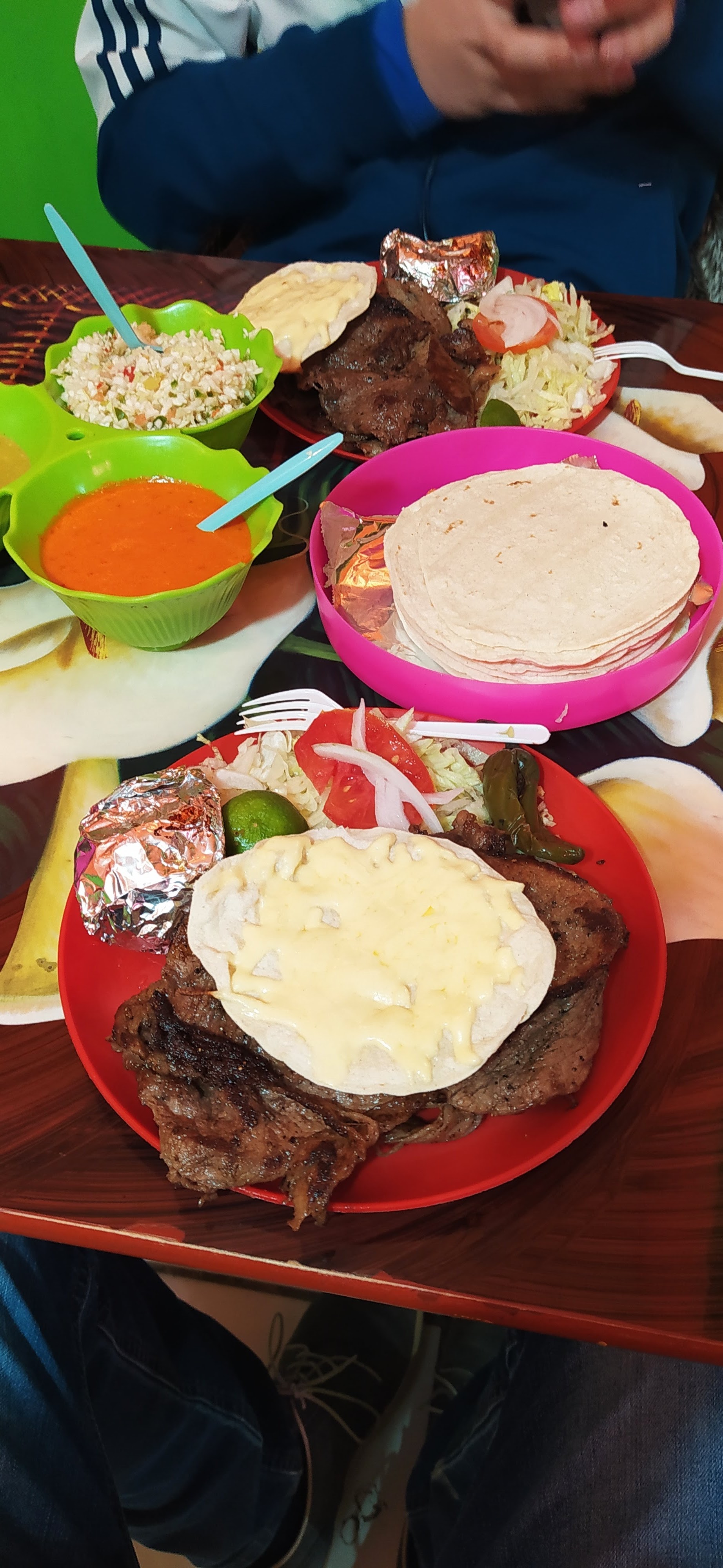 Cocteleria MILAN image 9