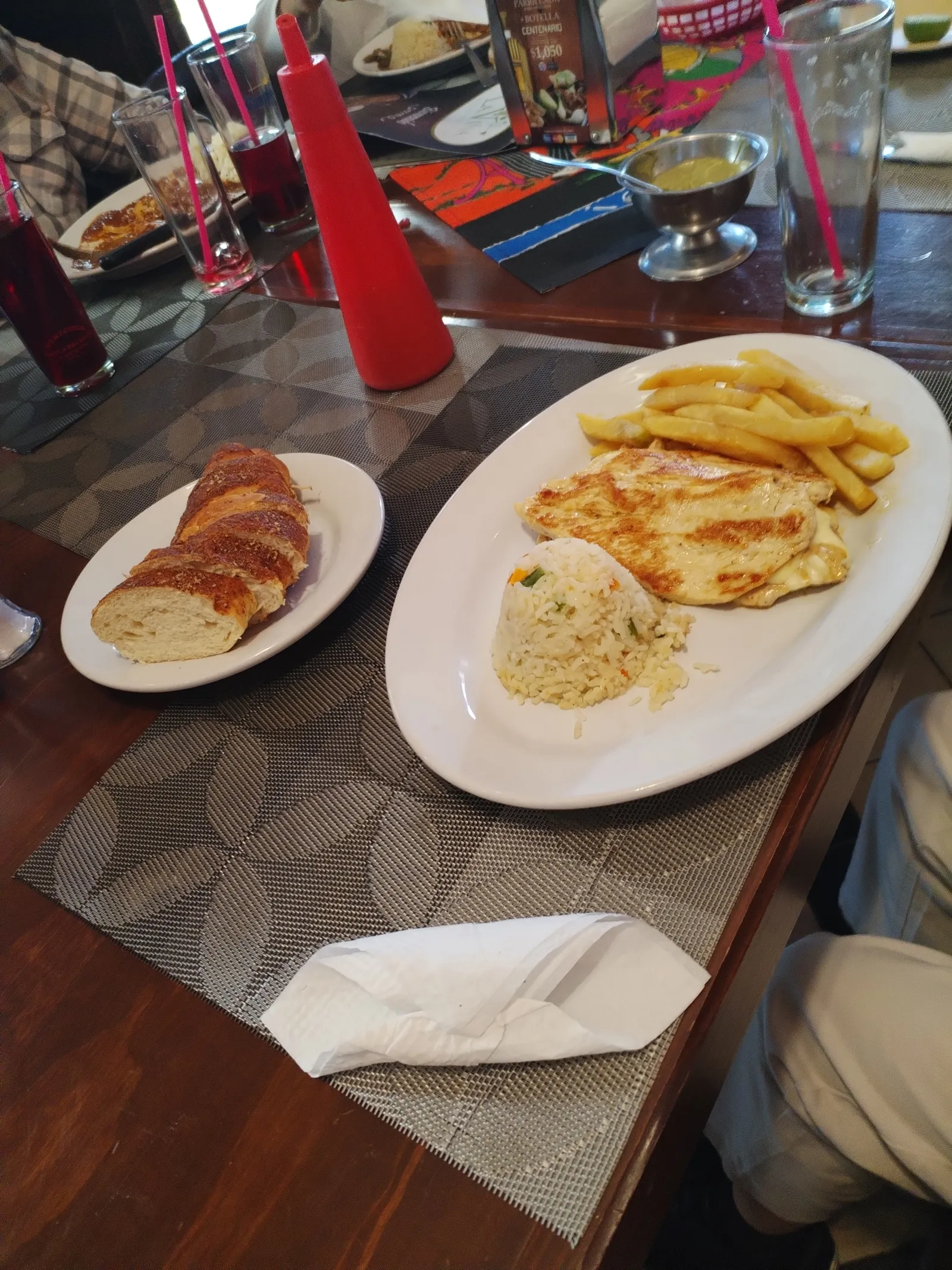 La Viña, Restaurant & Bar image 5