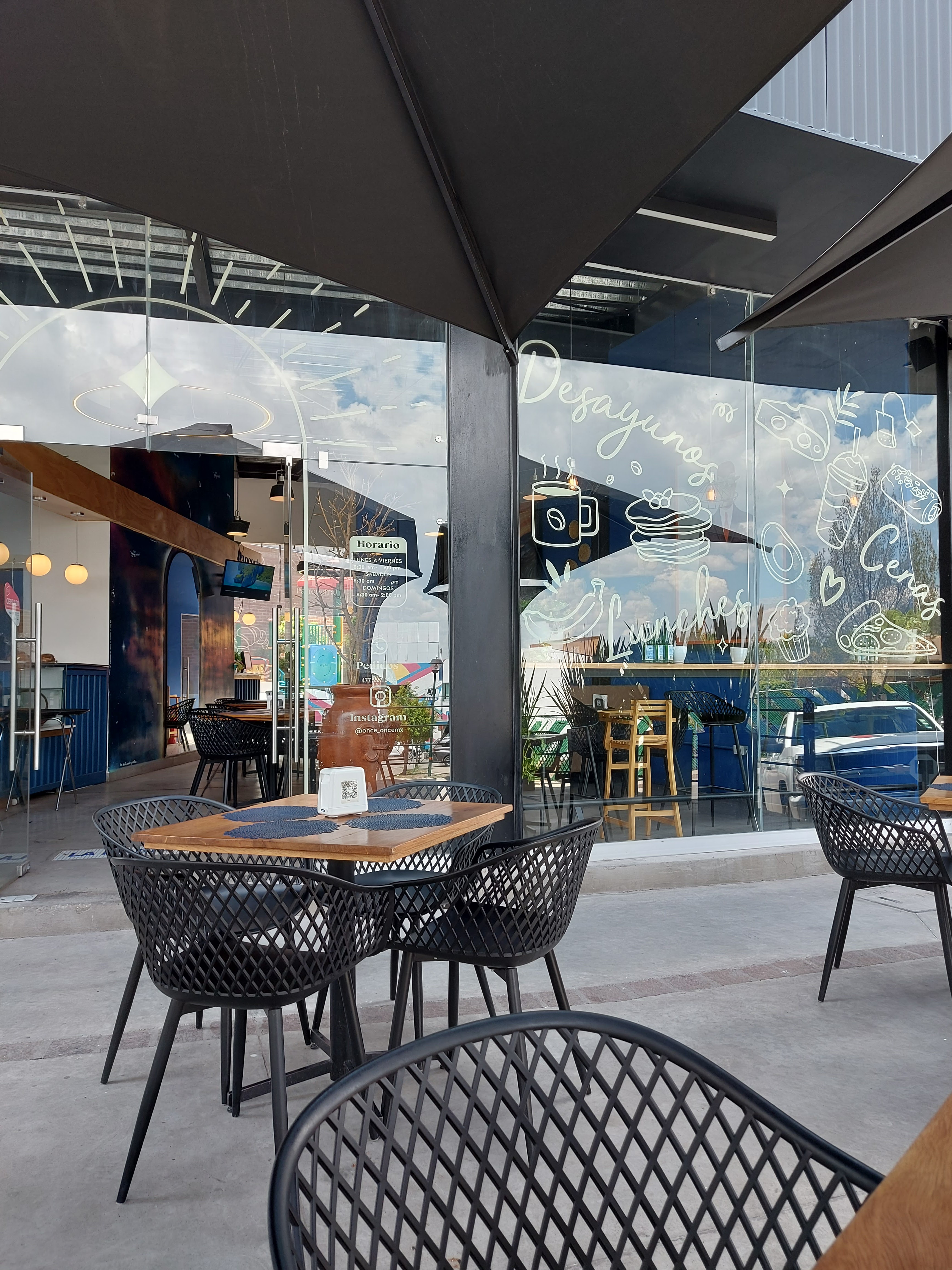 Once Once - Restaurante image 5