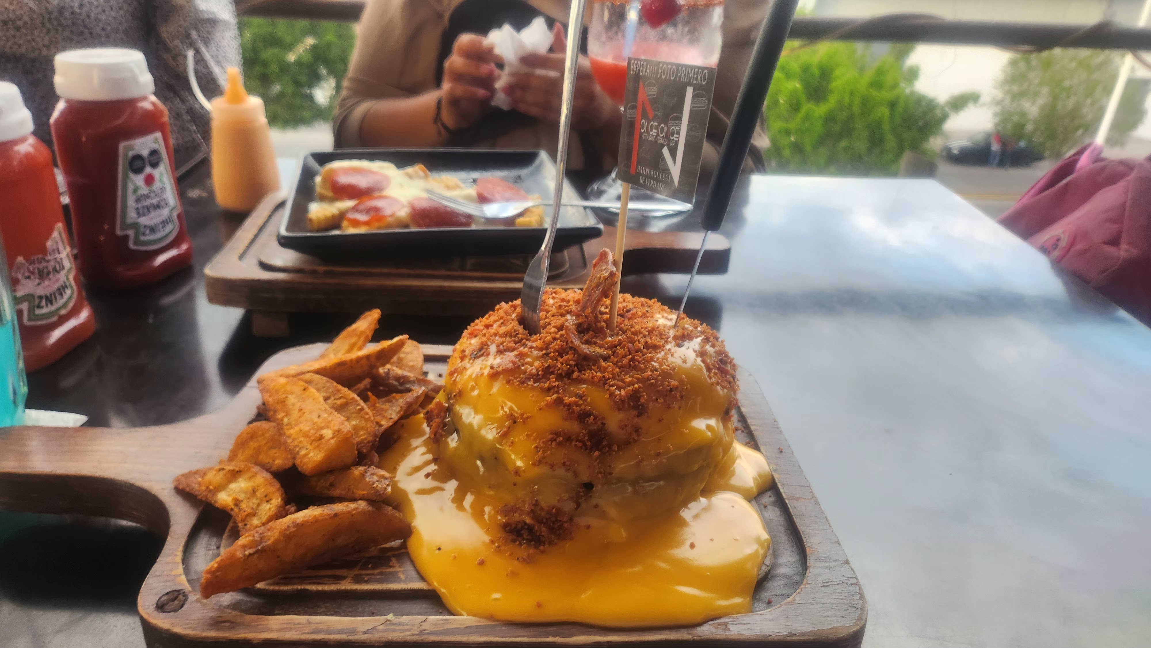 Once Once Restaurante - Terraza - Bar image 1