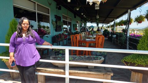 Tres Jarros Restaurant image 7
