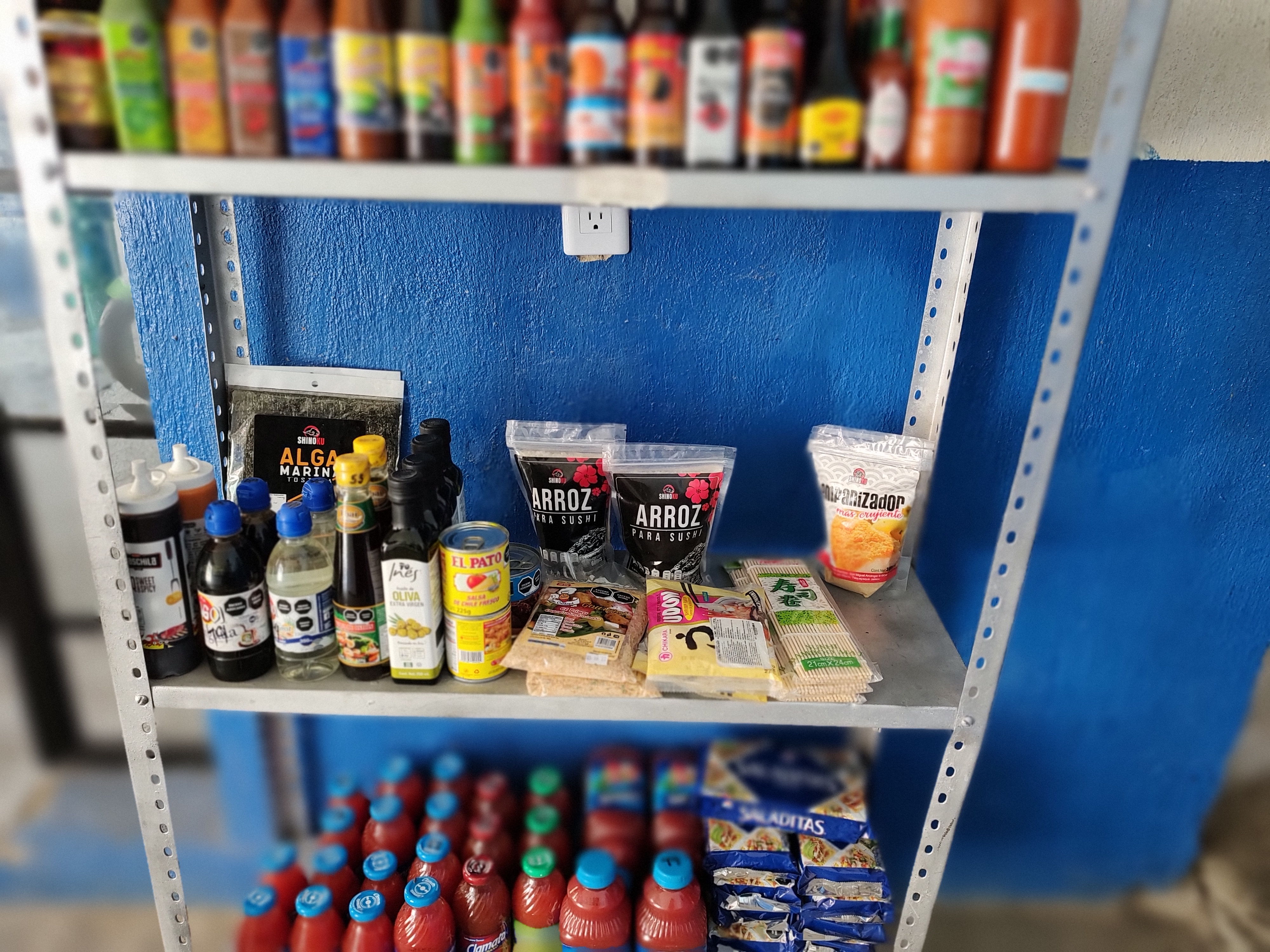 Pescadería y Marisquería image 1