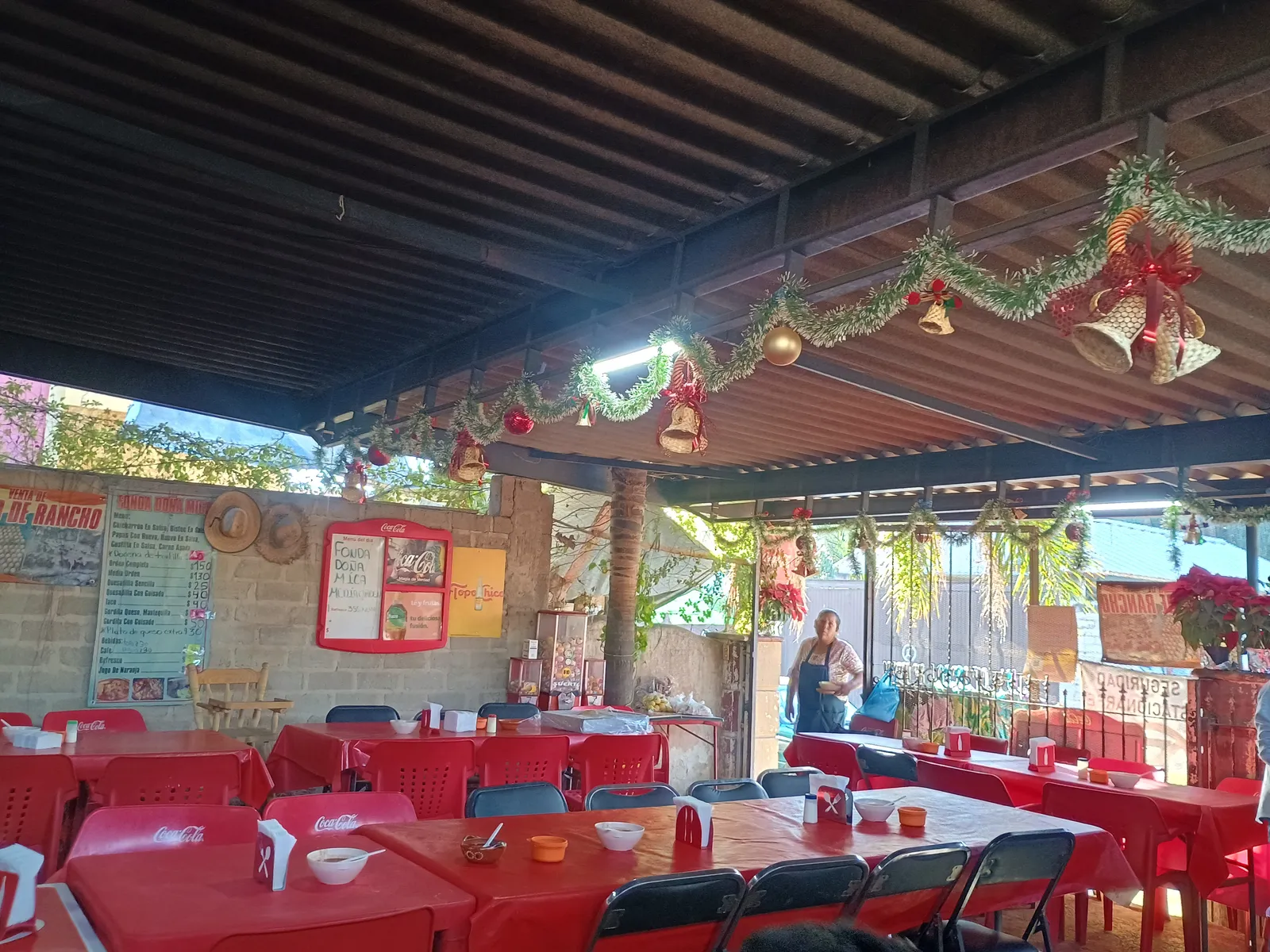 Fonda Doña Mica image 5