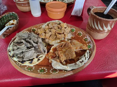 Fonda Doña Mica image 8
