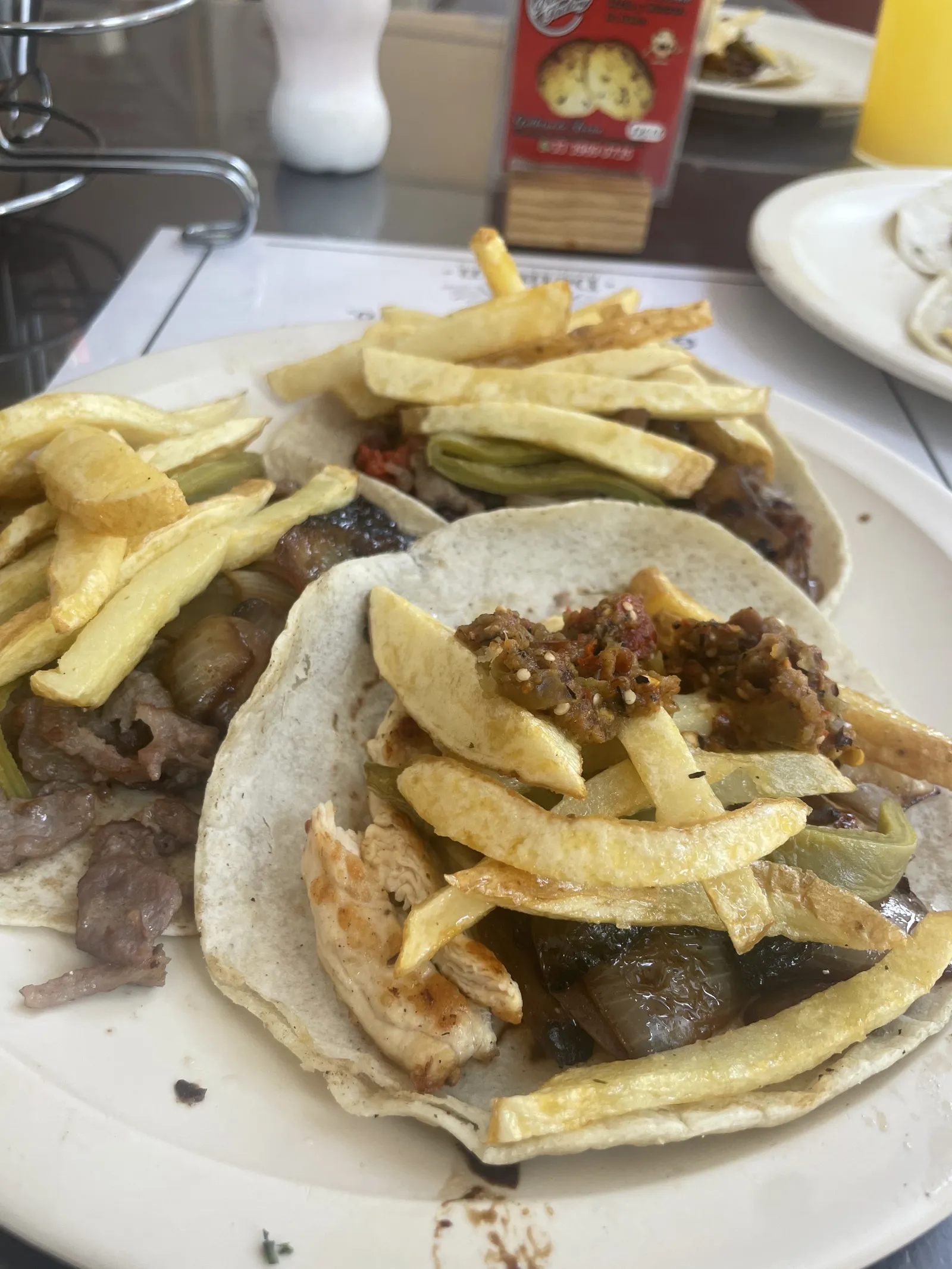 Delitlán tacos y desayunos image 2