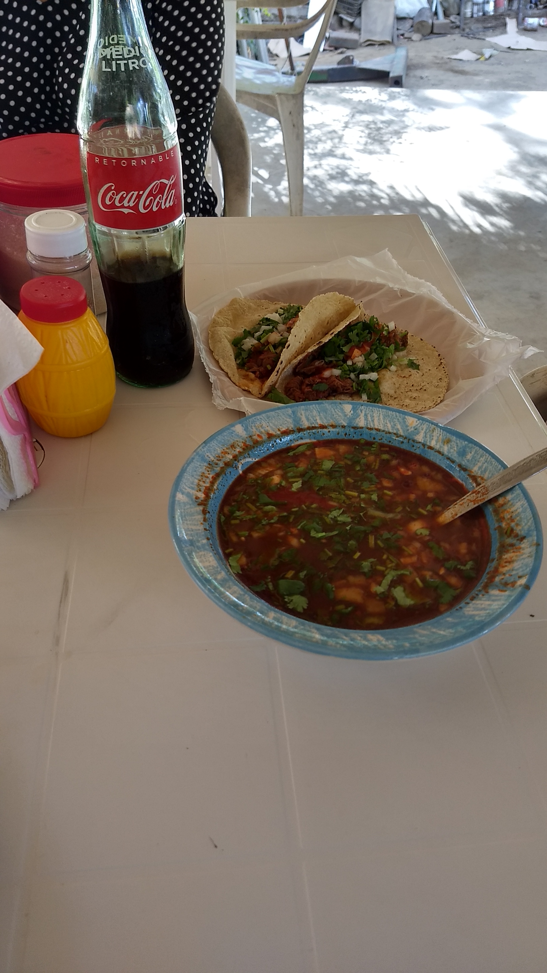 Birrieria Y Taqueria "El Junior" image 2