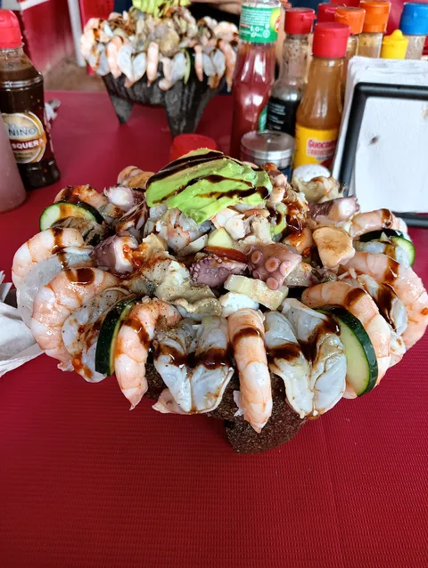 Mariscos "El Chey" image 7