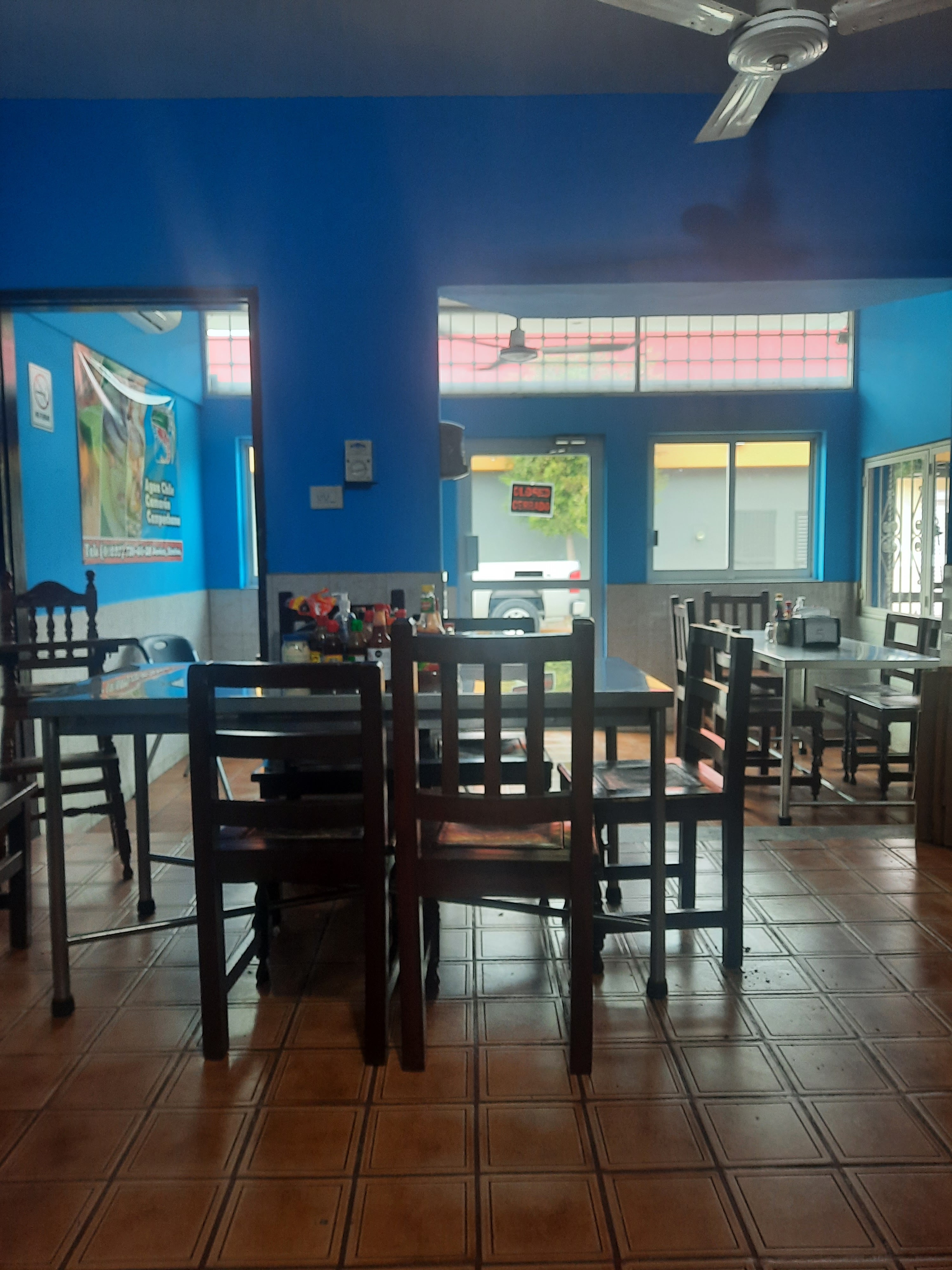 Mariscos Kiki image 4