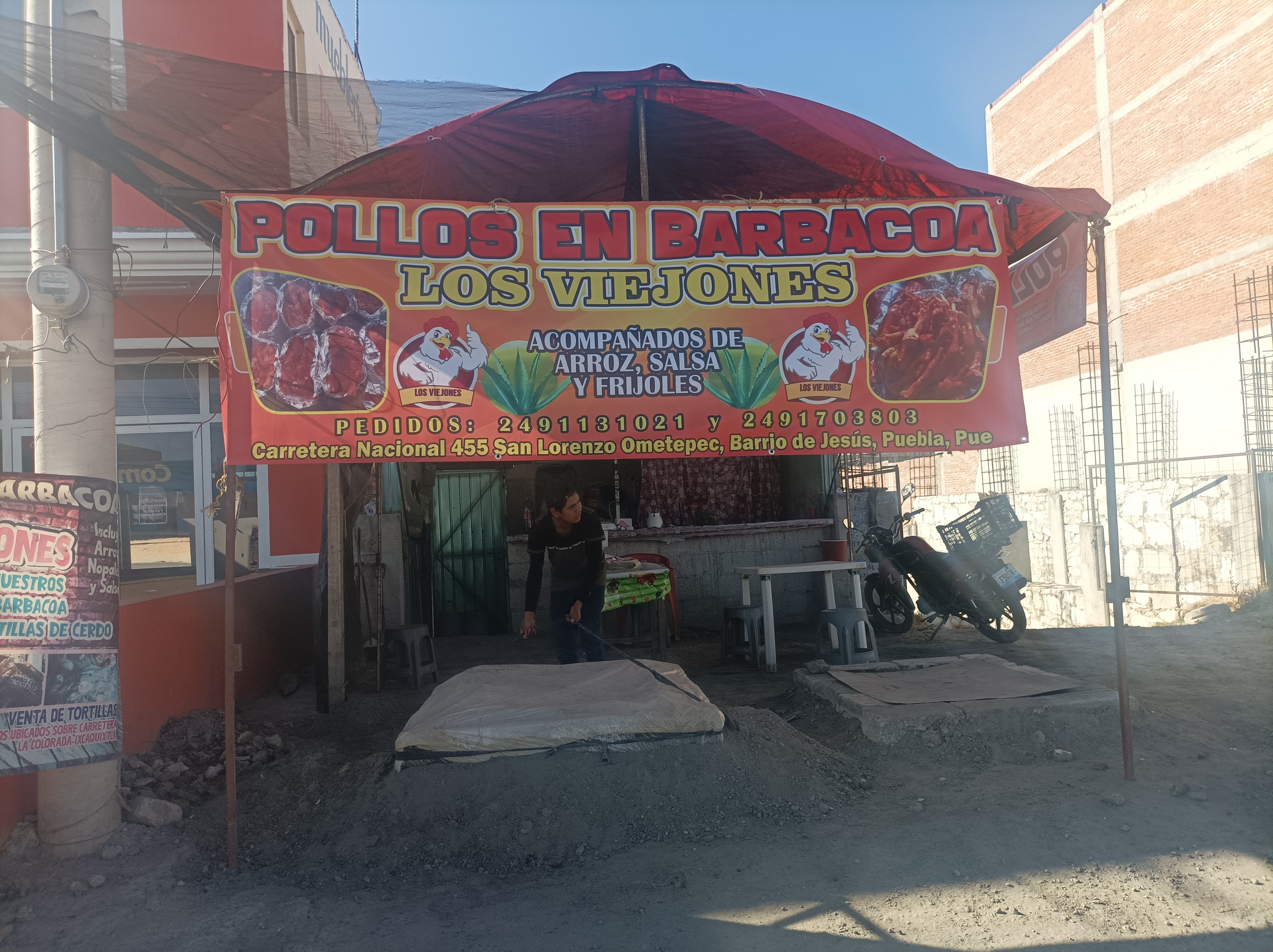 Los viejones pollos en barbacoa image 9