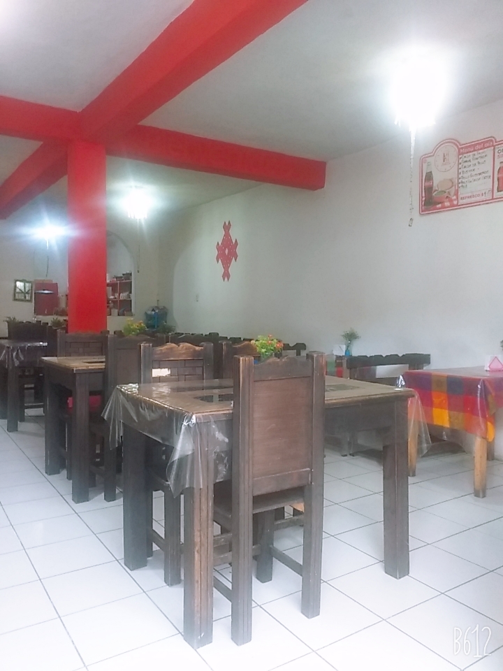 Restaurante lucy image 4