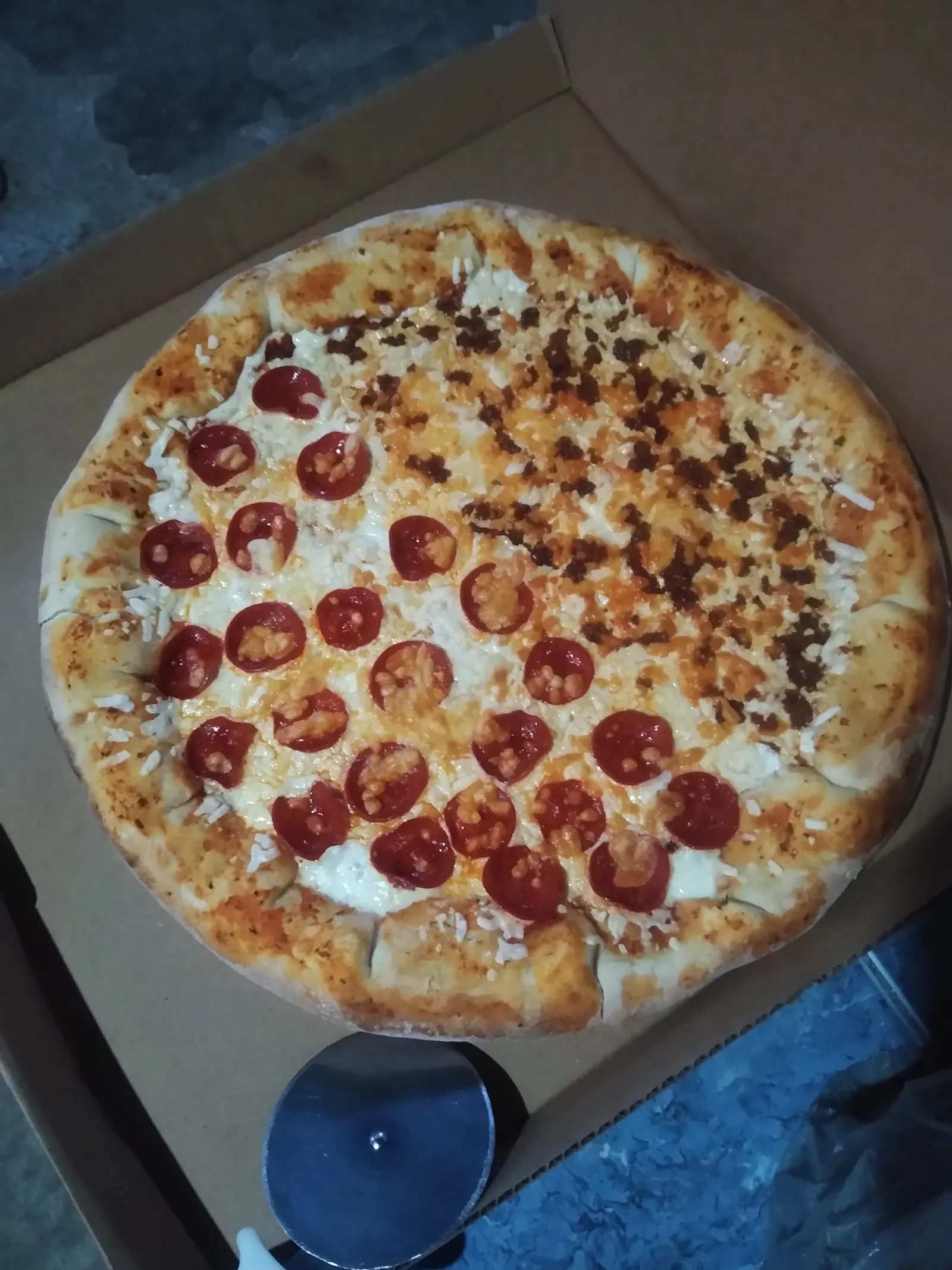 Pizzas el gallo mayor image 1