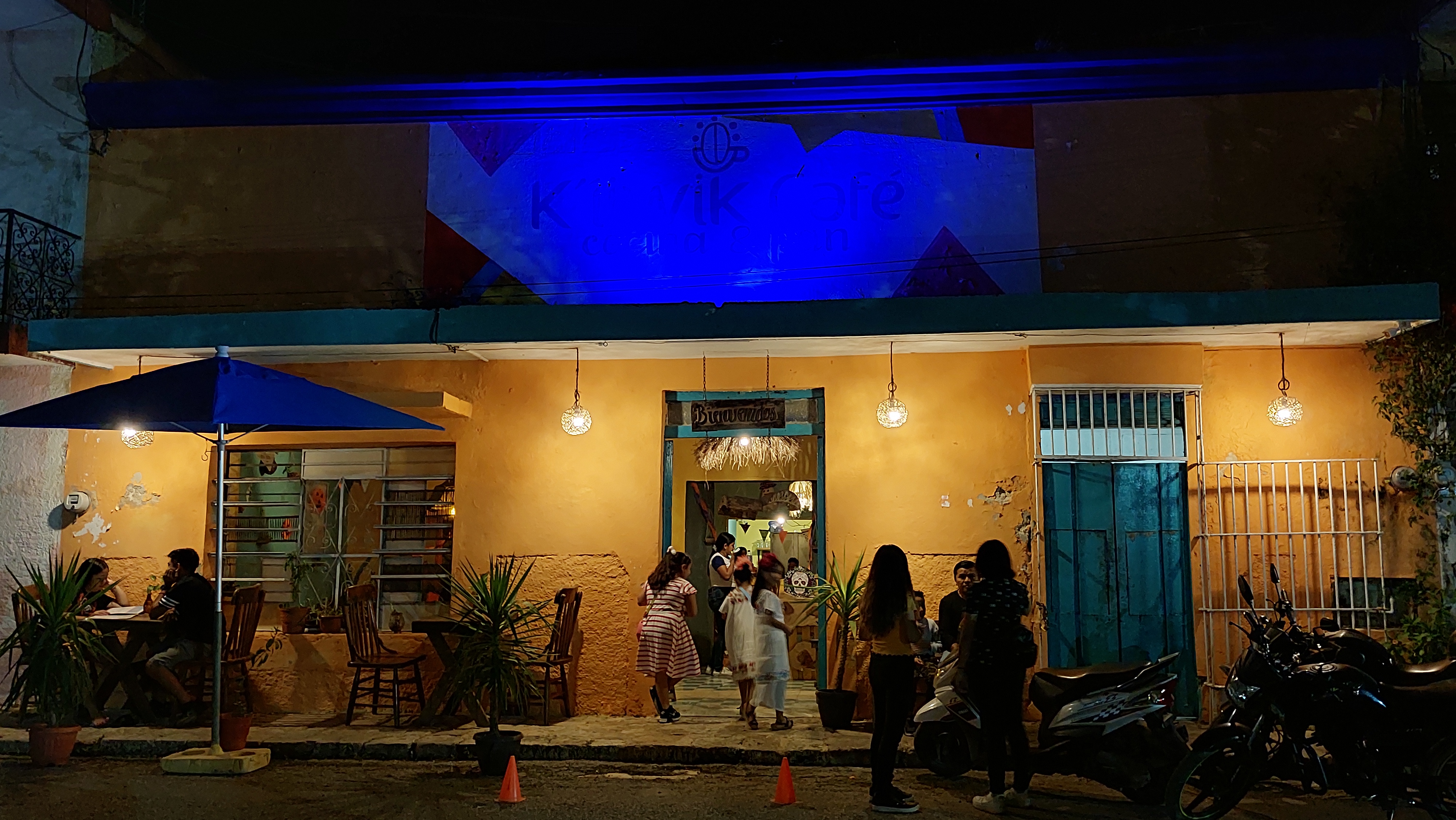 K’iiwiK Café - Sacalum image 1