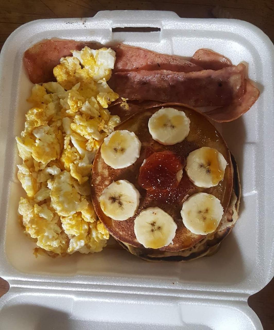 Rickys Cocina image 3