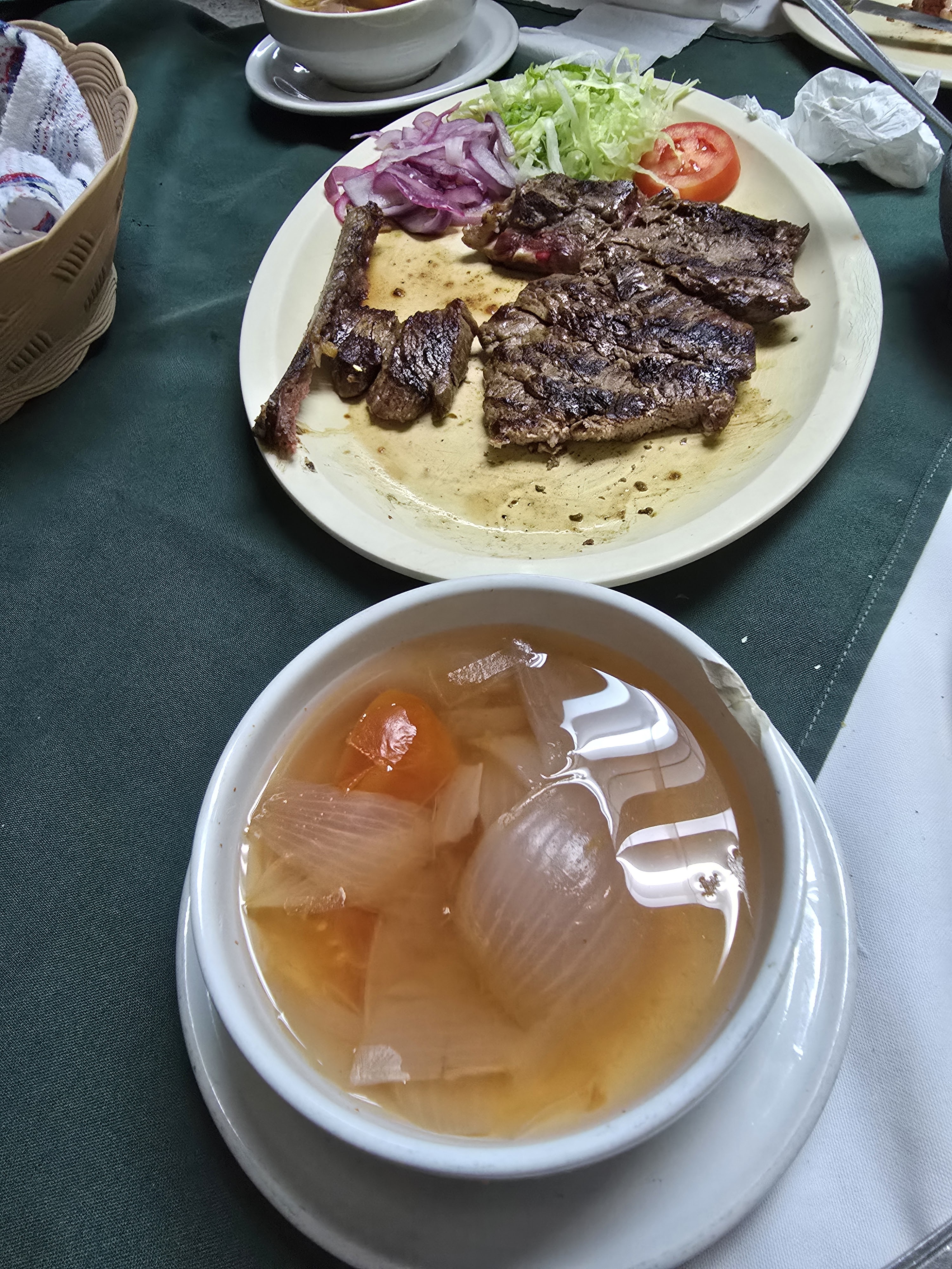 El Quemado Restaurante image 2