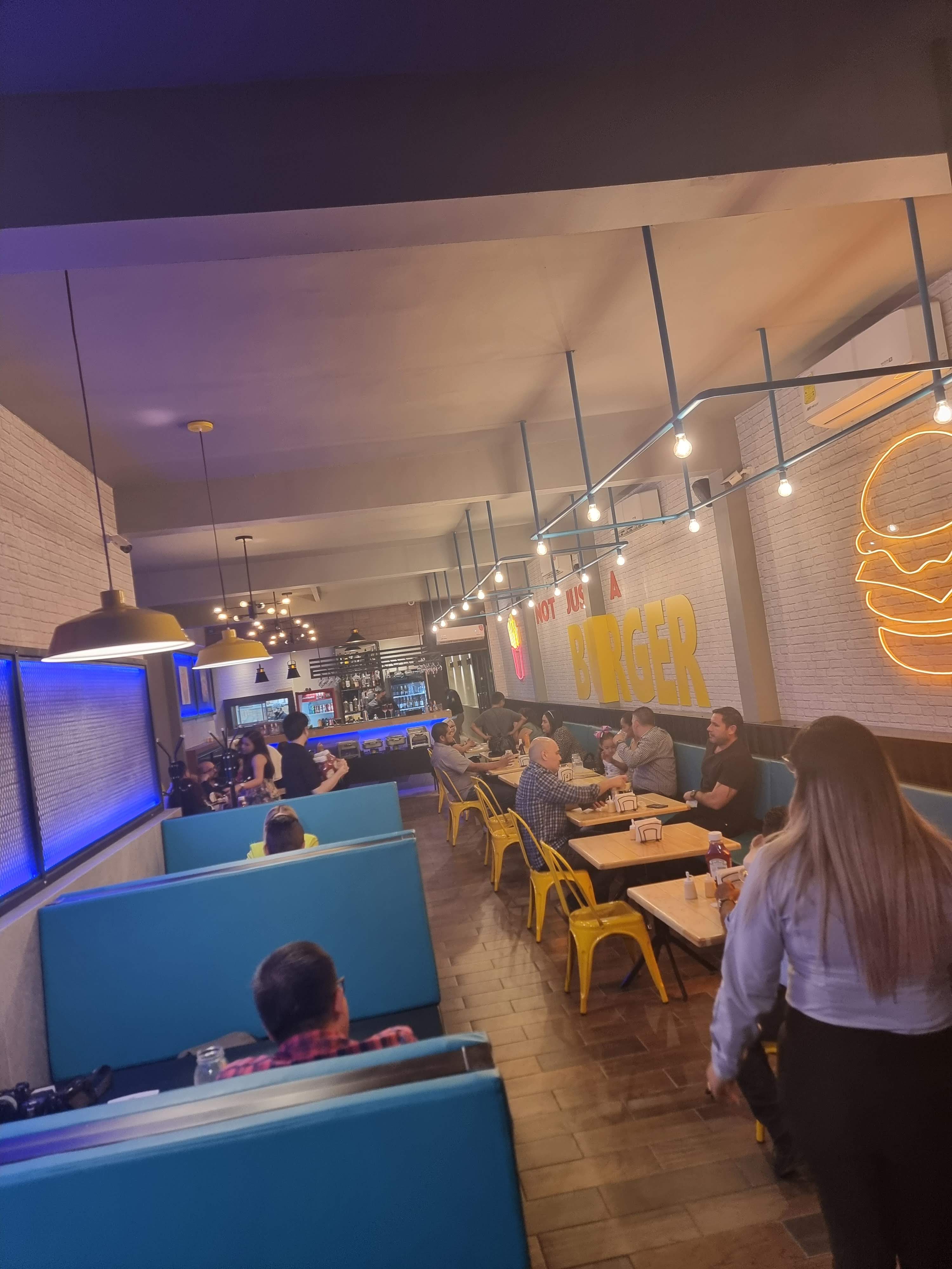 La Choza Burgers & More image 5