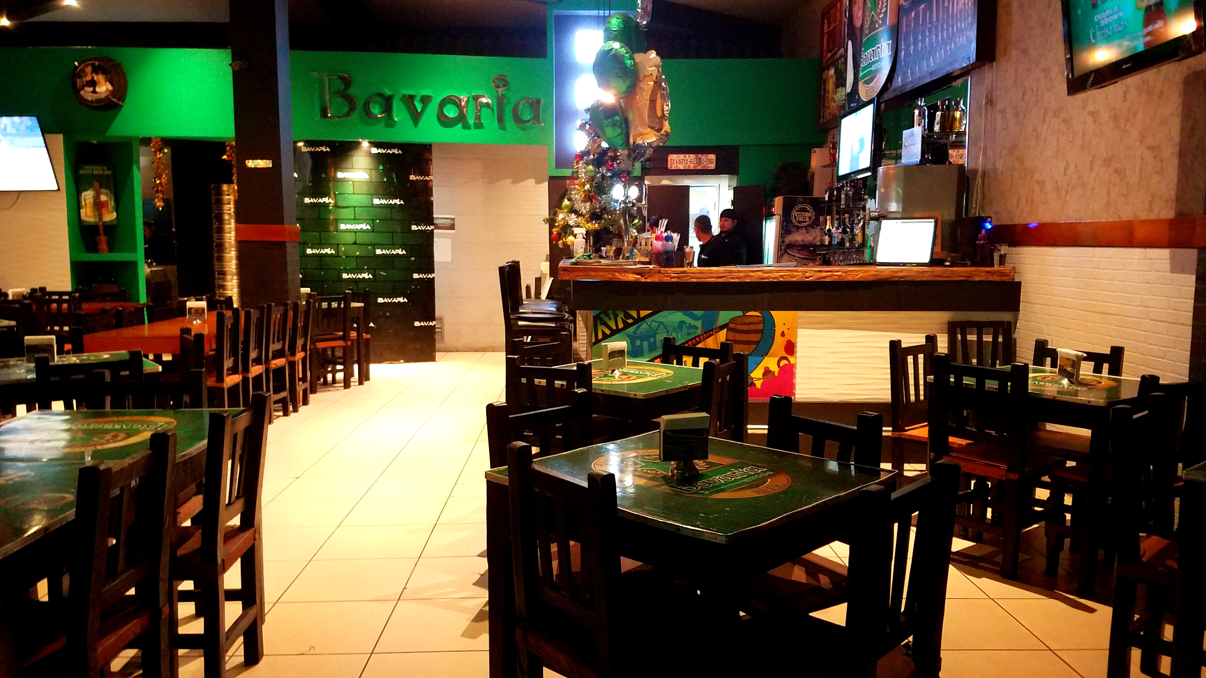 Bavaria Resto Bar image 5