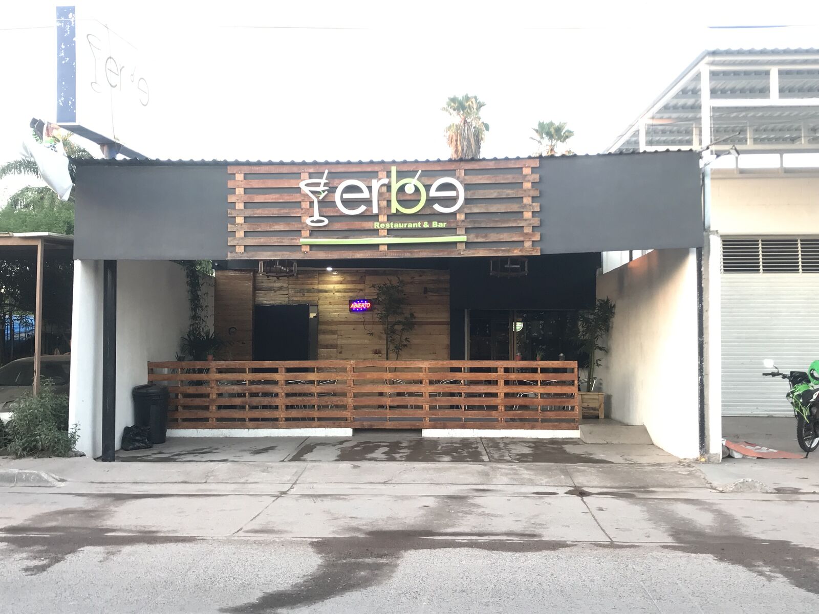 Erbe Restaurant and Bar image 3
