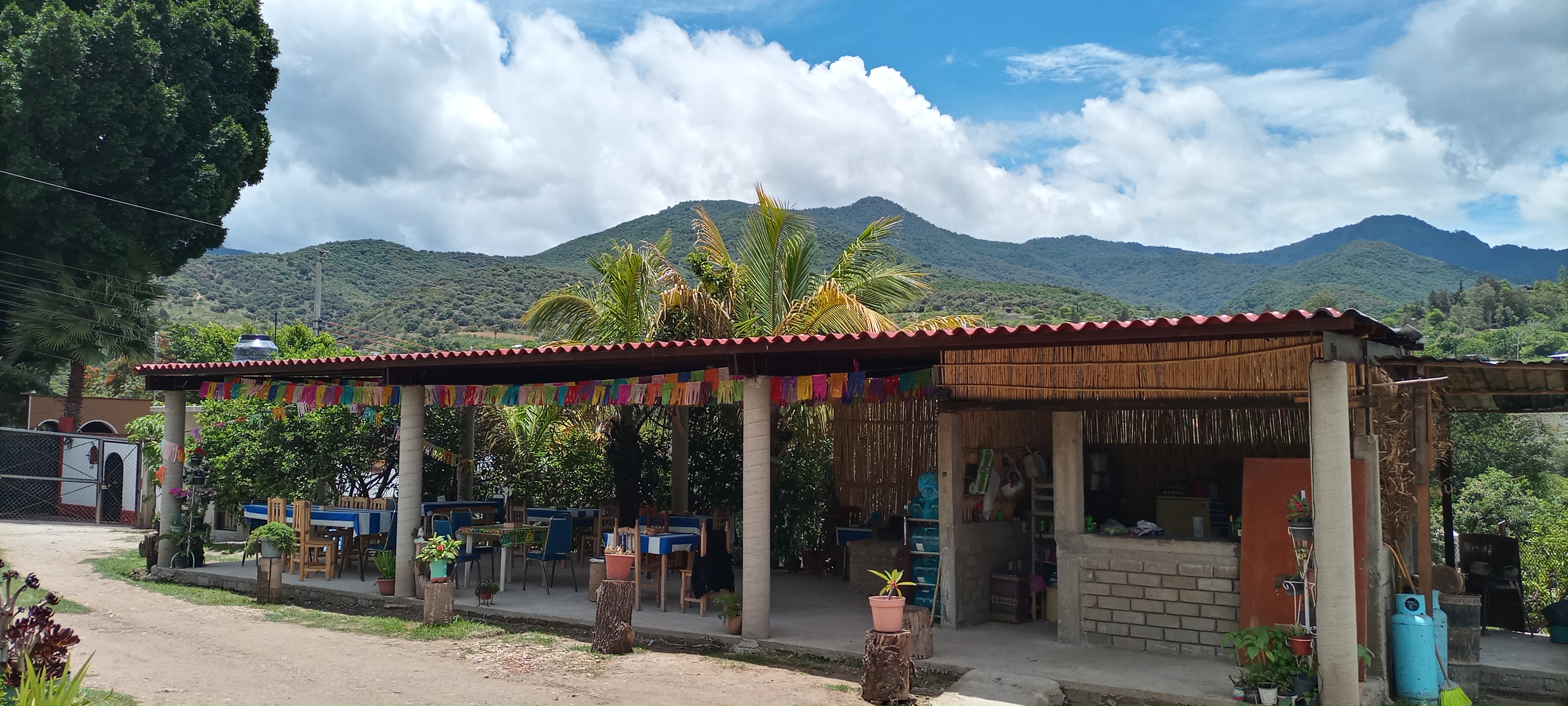 Comedor Doña Leo image 2
