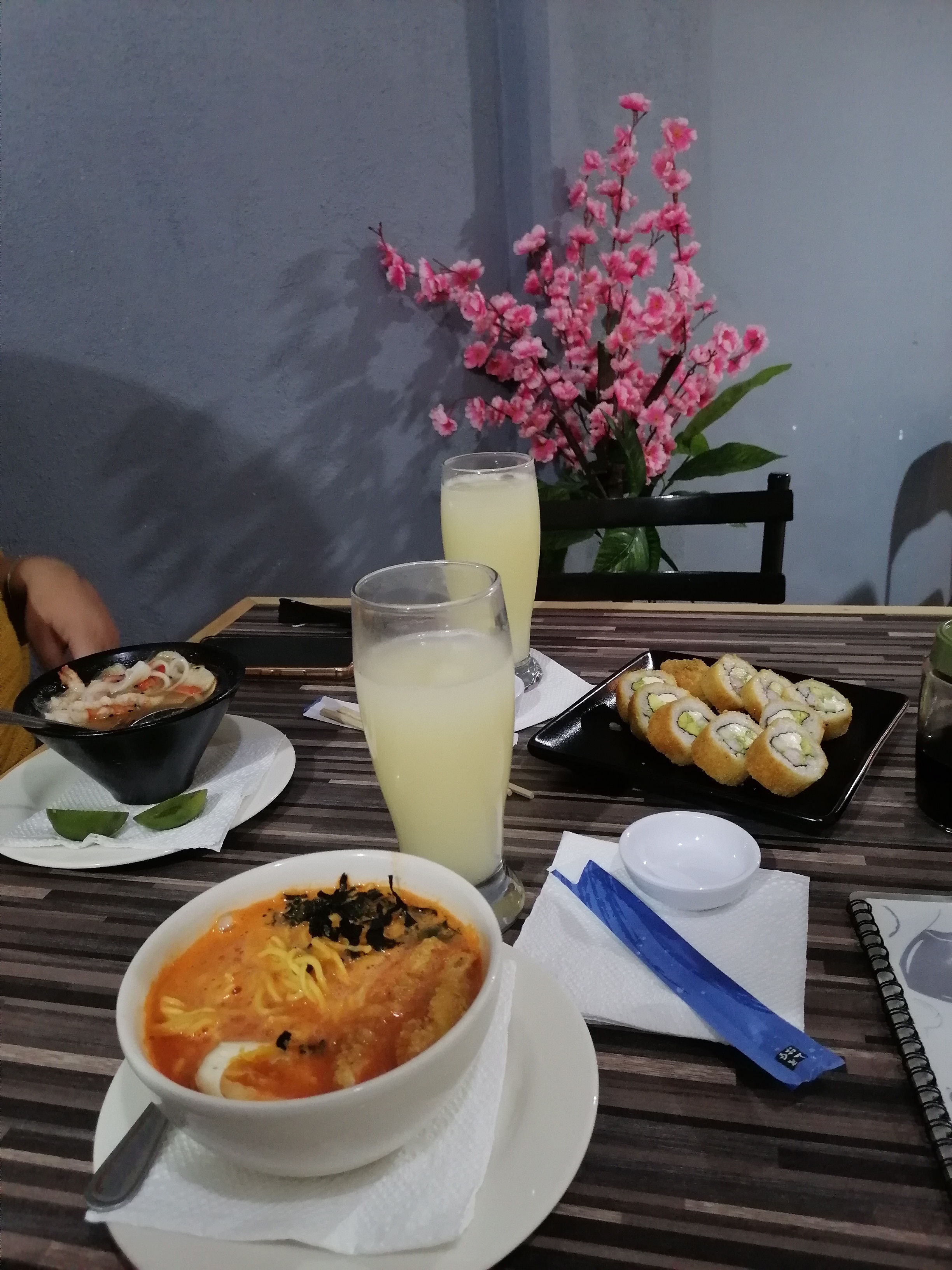 Temaki sushi image 4